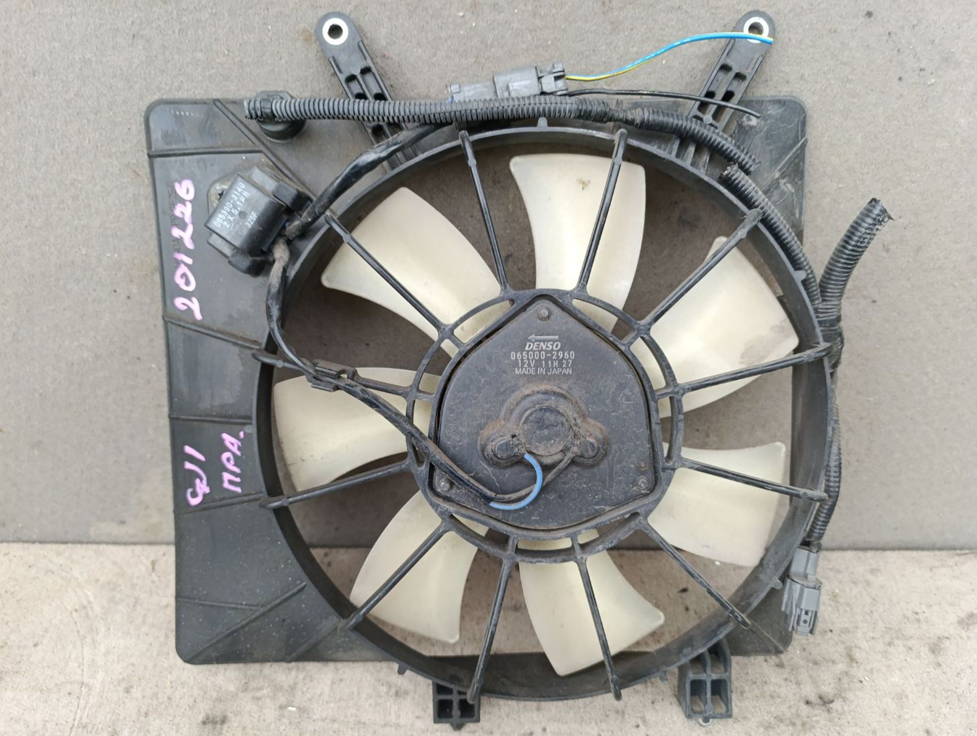 https://gcs.partsauto.market/rn-stockpro.appspot.com/thmbs/userImages/d9b05010c61782443e0b3e264cf05921/part/e4e07a9d-ac01-4bd2-a842-32615d6b5532_1748868328653.jpg