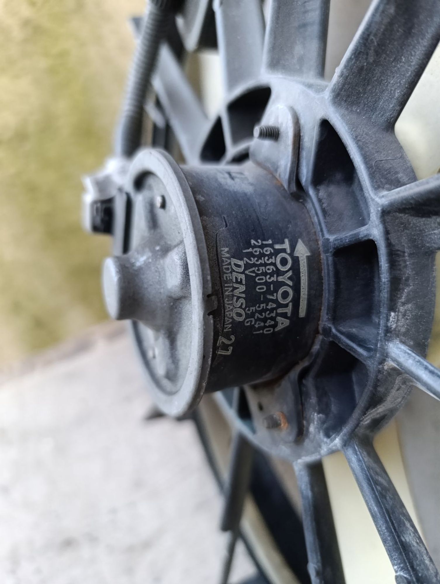 https://gcs.partsauto.market/rn-stockpro.appspot.com/thmbs/userImages/d9b05010c61782443e0b3e264cf05921/part/f6544b6b-e181-43b8-a02c-34e2544d3f66_1748964952155.jpg