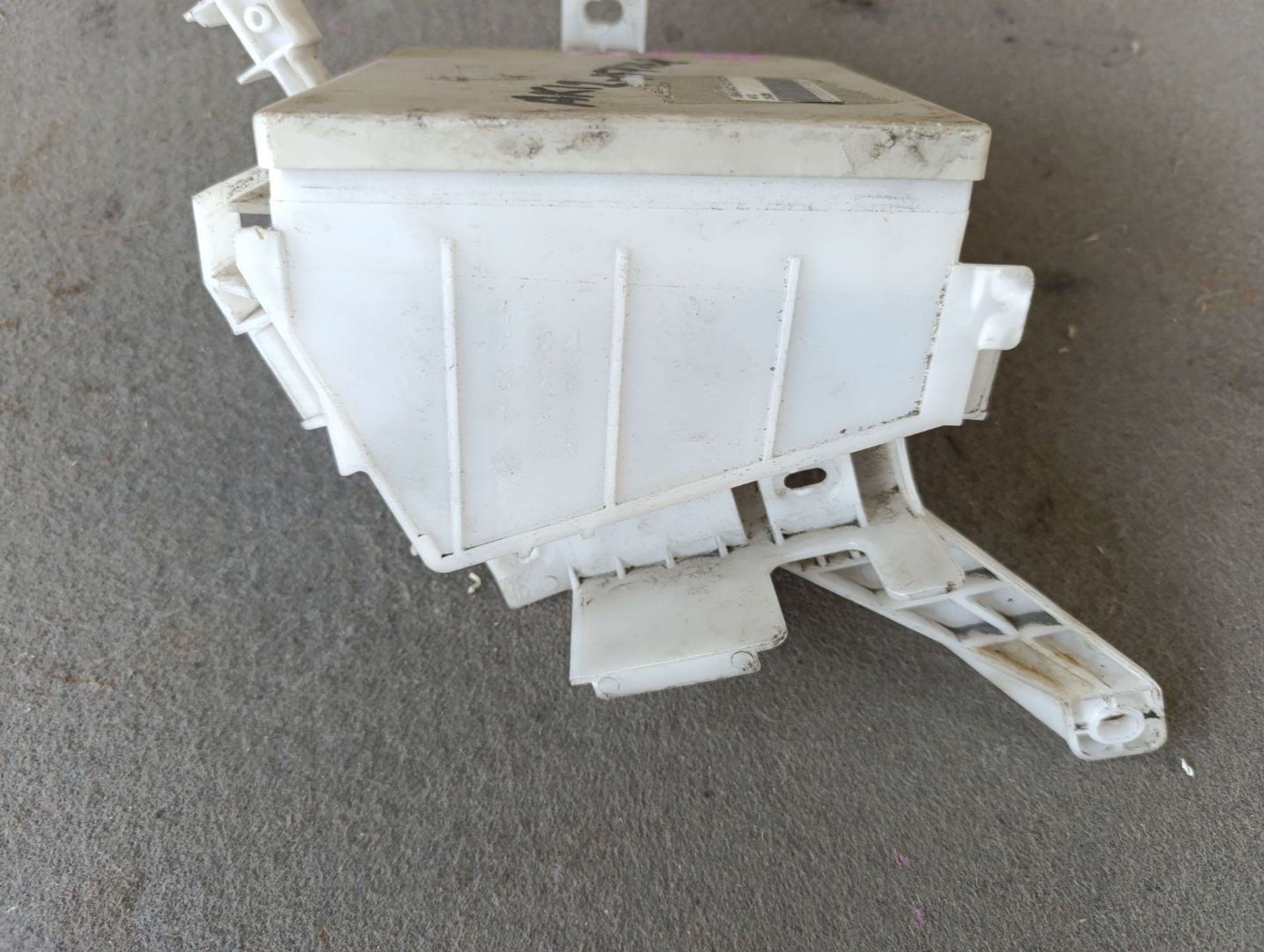 https://gcs.partsauto.market/rn-stockpro.appspot.com/thmbs/userImages/d9b05010c61782443e0b3e264cf05921/part/fbac3fcf-edf1-4058-a5ec-2c26d51908cb_1748855260002.jpg