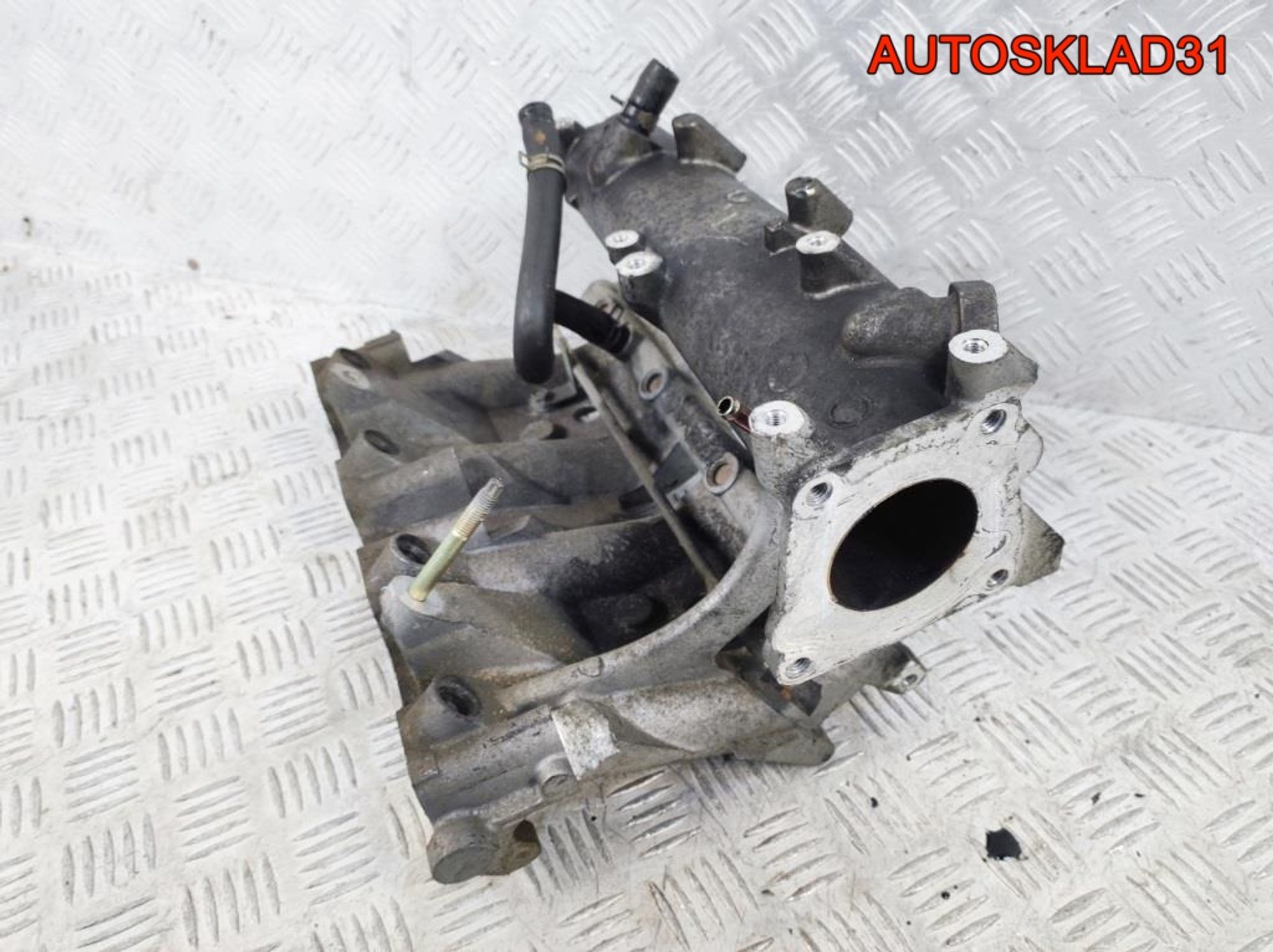 https://gcs.partsauto.market/rn-stockpro.appspot.com/thmbs/userImages/edda01b21c13eaa6671738306aa09410/part/01a8b2d1-79c0-4fbf-a701-837dd3470b9d_1710418757018.jpg