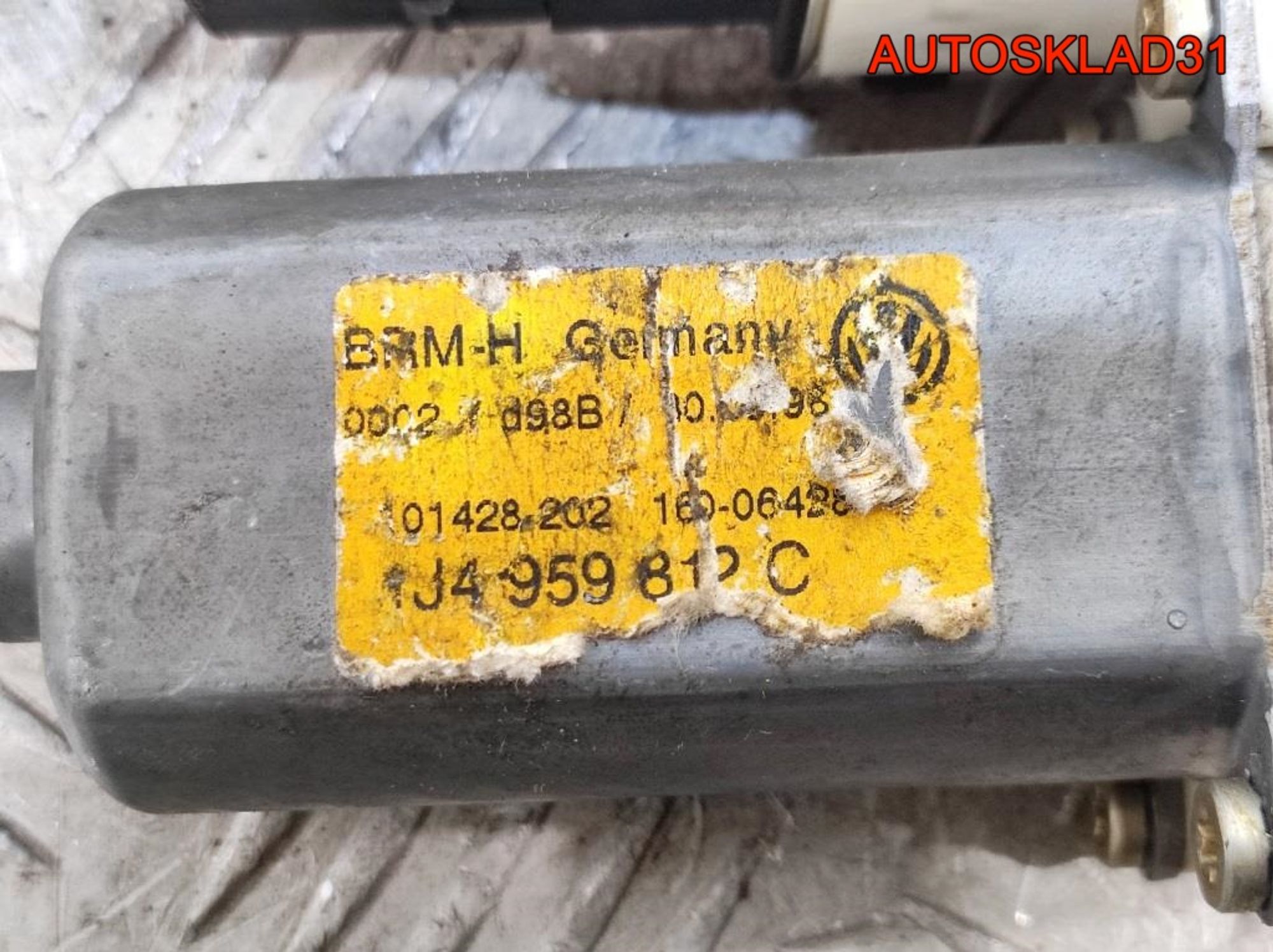 https://gcs.partsauto.market/rn-stockpro.appspot.com/thmbs/userImages/edda01b21c13eaa6671738306aa09410/part/1df2c165-c528-4bb5-975f-ca89c2869eb4_1744890285227.jpg