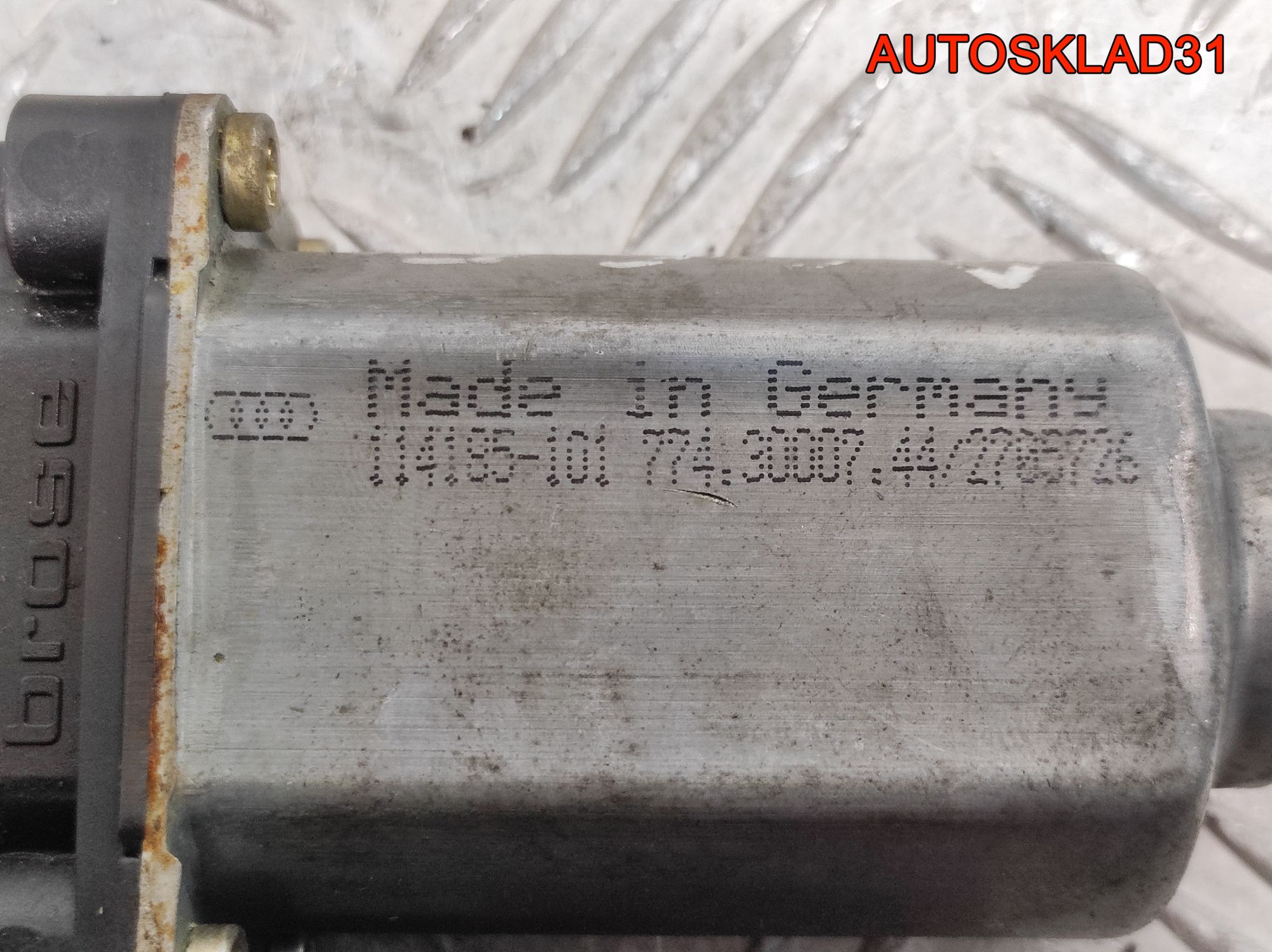 https://gcs.partsauto.market/rn-stockpro.appspot.com/thmbs/userImages/edda01b21c13eaa6671738306aa09410/part/48d145cd-9db5-47ff-99f4-71bfba40df7d_1742989169188.jpg