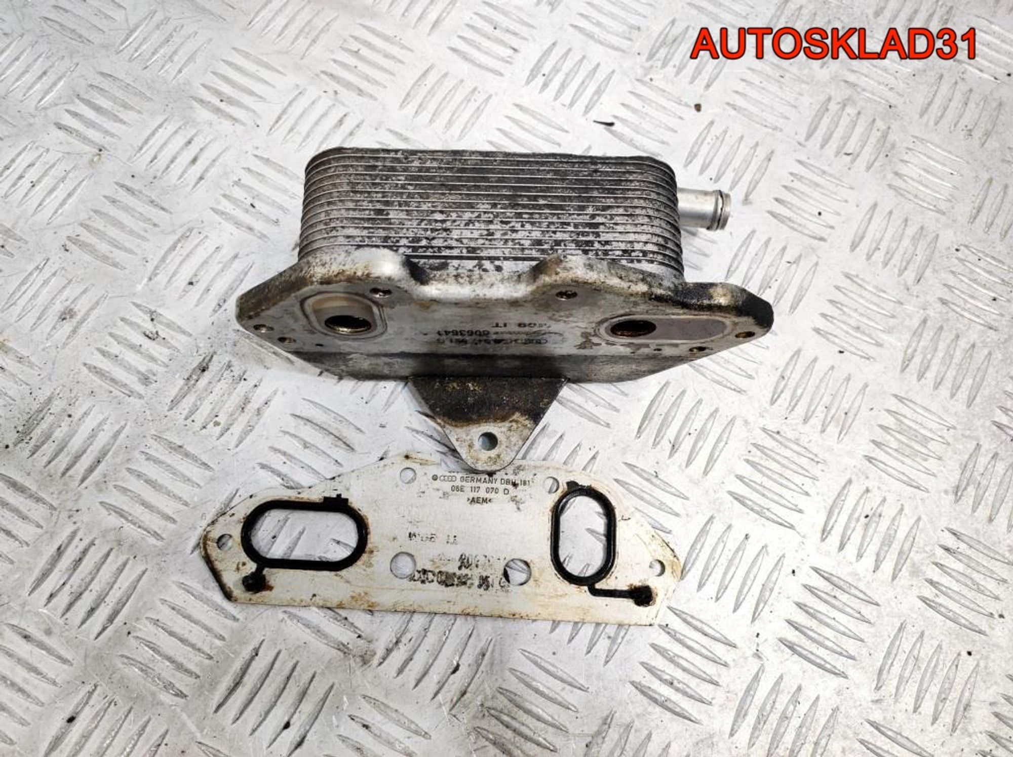 https://gcs.partsauto.market/rn-stockpro.appspot.com/thmbs/userImages/edda01b21c13eaa6671738306aa09410/part/4959153d-3c98-41e5-83e8-1b79da63f9c1_1742556197937.jpg