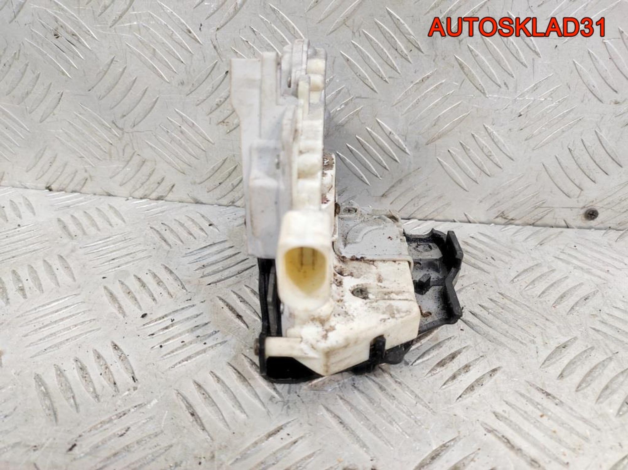 https://gcs.partsauto.market/rn-stockpro.appspot.com/thmbs/userImages/edda01b21c13eaa6671738306aa09410/part/4bb42be2-0771-4646-96fb-e9ba11f70171_1741781756663.jpg