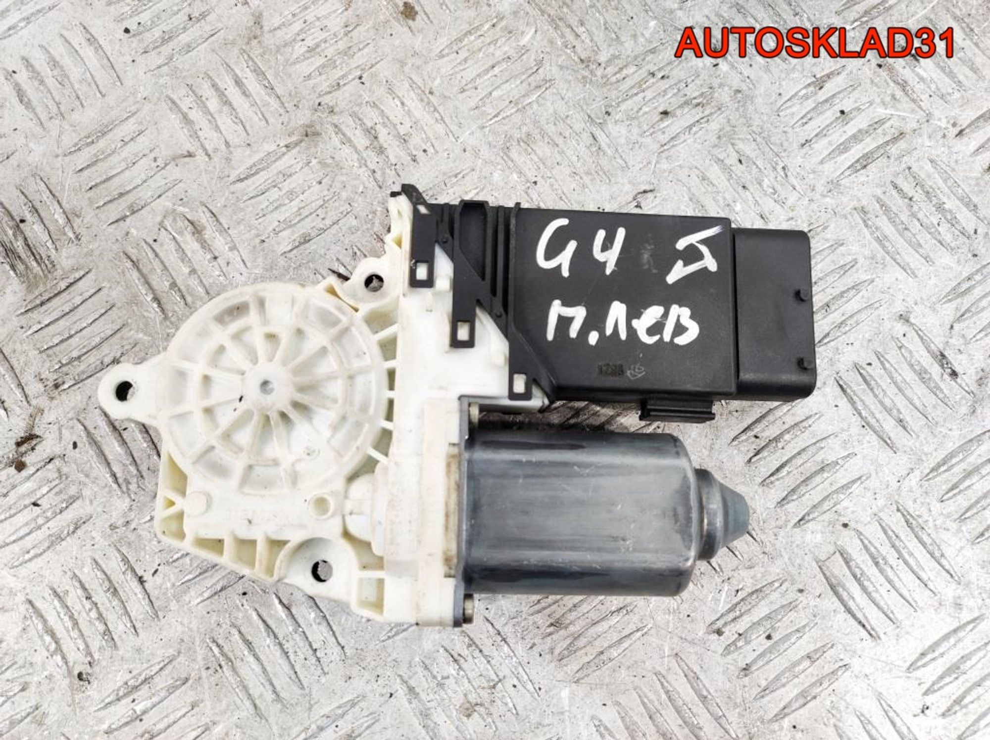 https://gcs.partsauto.market/rn-stockpro.appspot.com/thmbs/userImages/edda01b21c13eaa6671738306aa09410/part/50eacd35-7afa-46c7-9542-1159151fa580_1744815891358.jpg
