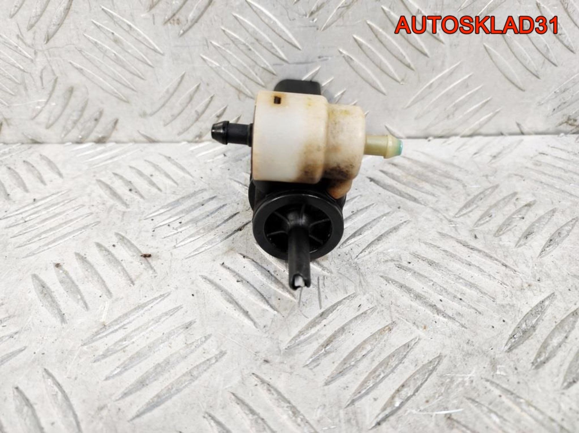 https://gcs.partsauto.market/rn-stockpro.appspot.com/thmbs/userImages/edda01b21c13eaa6671738306aa09410/part/5353c649-5369-4347-b8b1-086163c86559_1738913244408.jpg