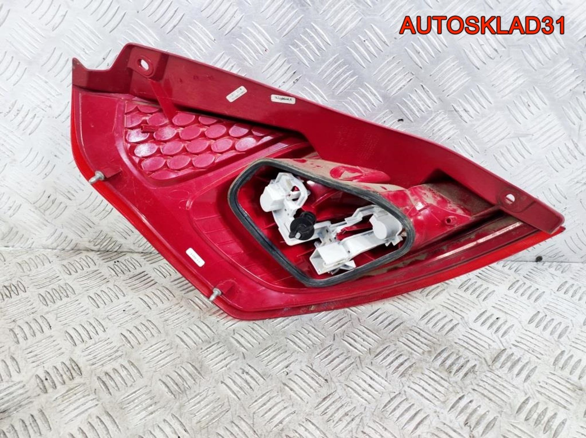 https://gcs.partsauto.market/rn-stockpro.appspot.com/thmbs/userImages/edda01b21c13eaa6671738306aa09410/part/56634537-6f65-4ef2-a5ba-18619b0a0cd9_1708678984269.jpg
