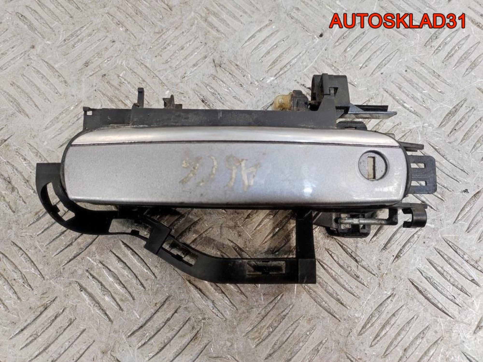 https://gcs.partsauto.market/rn-stockpro.appspot.com/thmbs/userImages/edda01b21c13eaa6671738306aa09410/part/5a73de8e-9d1b-4749-b657-752de05a925e_1744715332124.jpg