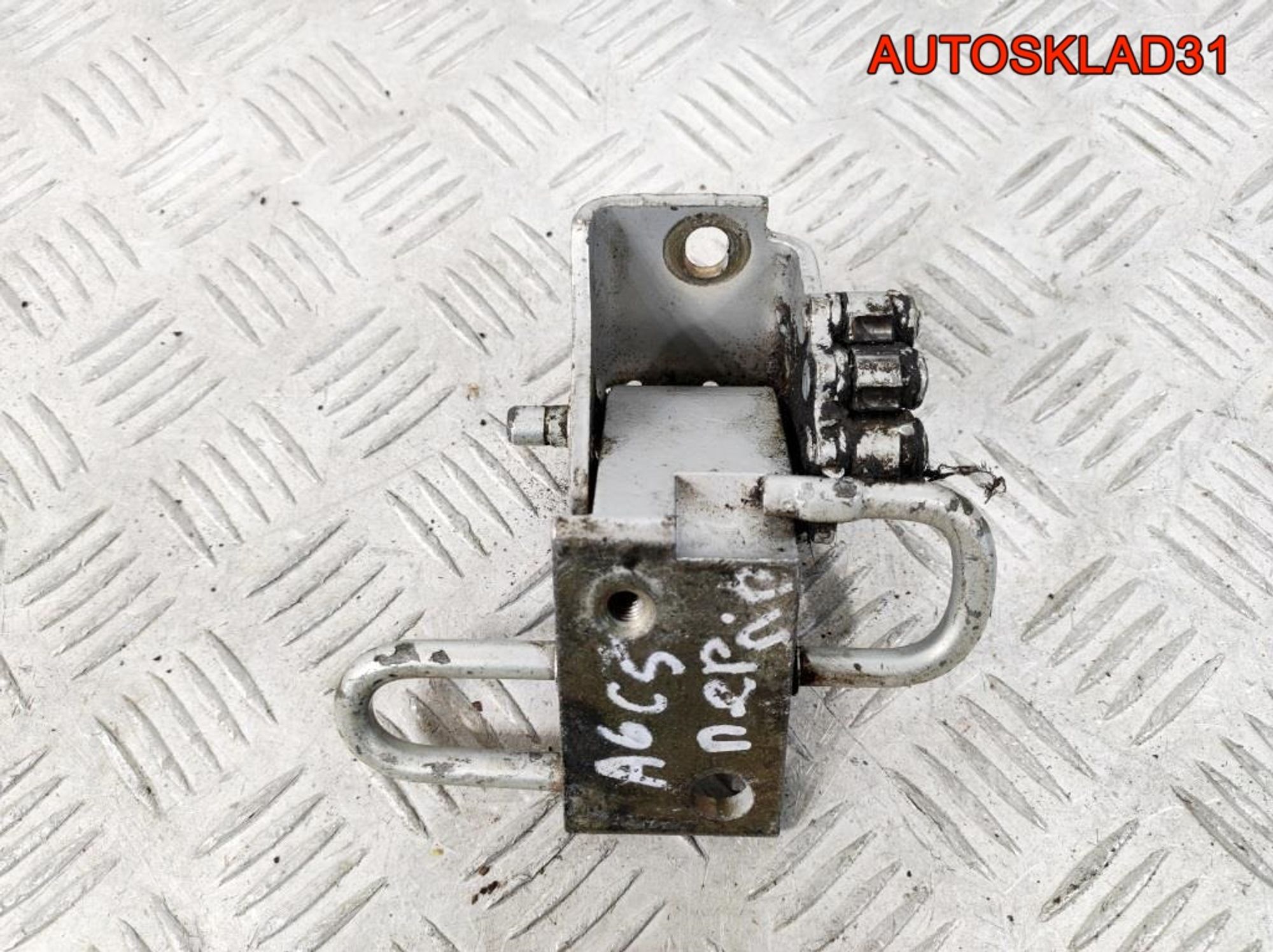 https://gcs.partsauto.market/rn-stockpro.appspot.com/thmbs/userImages/edda01b21c13eaa6671738306aa09410/part/5f1f9e4e-6700-4d14-bd40-e316b491a9bf_1732793129069.jpg