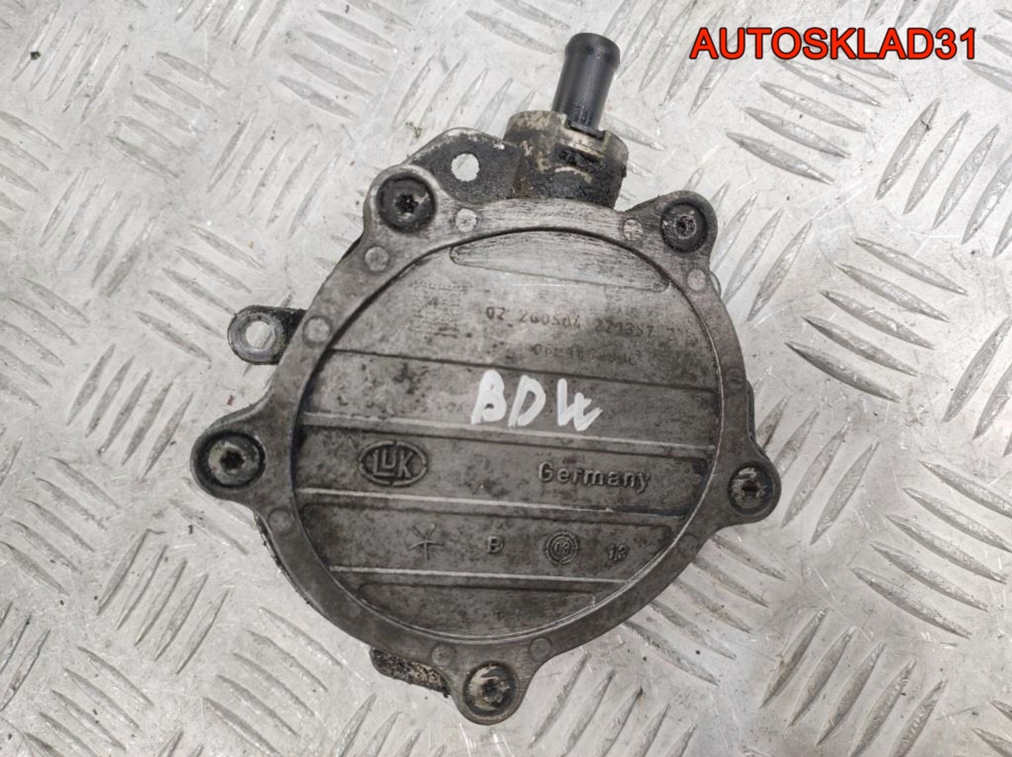 https://gcs.partsauto.market/rn-stockpro.appspot.com/thmbs/userImages/edda01b21c13eaa6671738306aa09410/part/63b52c48-b48f-4822-82ab-df5ee435b223_1742978293632.jpg