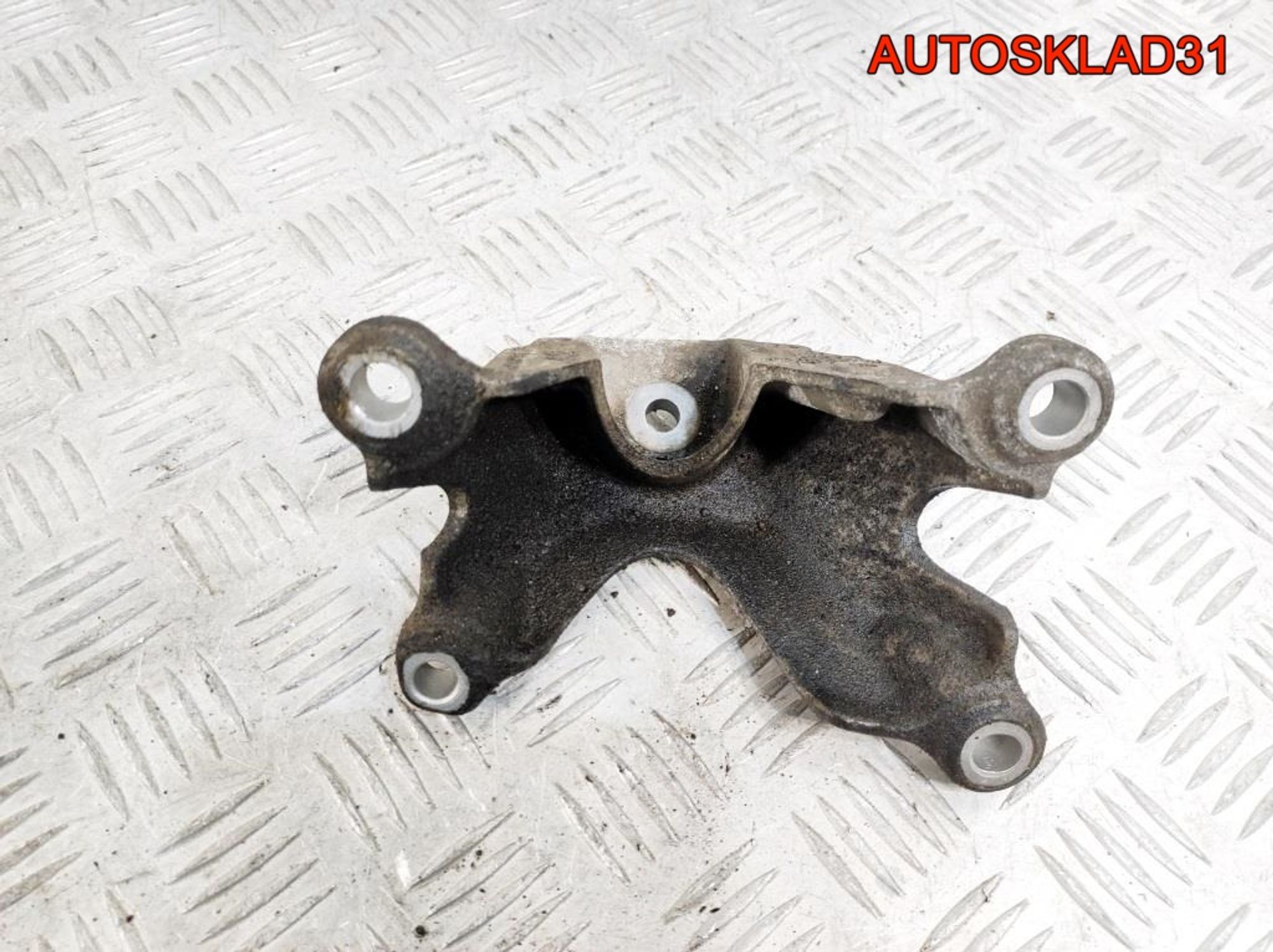 https://gcs.partsauto.market/rn-stockpro.appspot.com/thmbs/userImages/edda01b21c13eaa6671738306aa09410/part/6964a3c0-bf30-4b78-9673-914d601bbea0_1742904722600.jpg