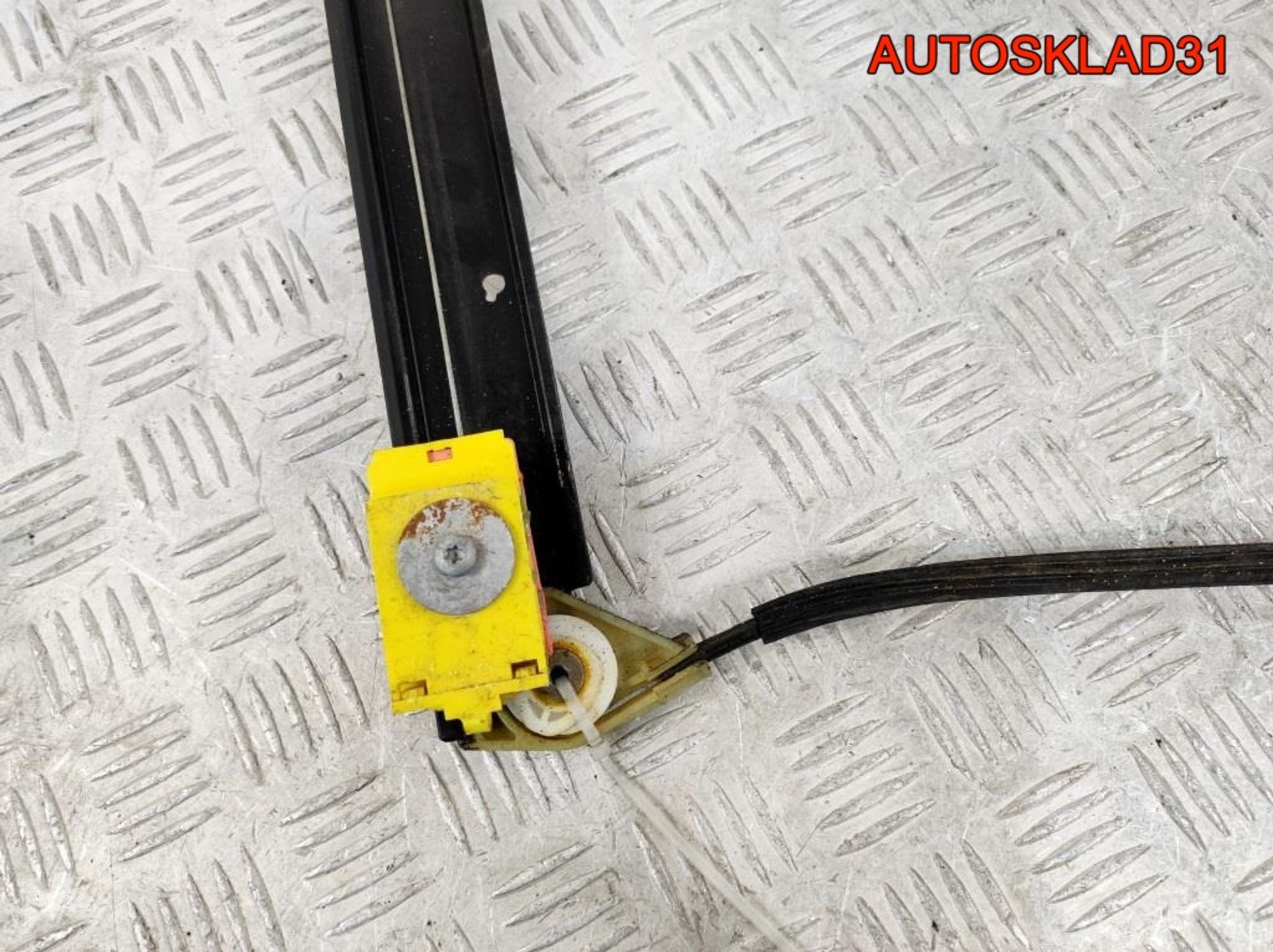 https://gcs.partsauto.market/rn-stockpro.appspot.com/thmbs/userImages/edda01b21c13eaa6671738306aa09410/part/8349511e-7f8c-40ce-9ca7-b3eb2943095c_1741770432415.jpg