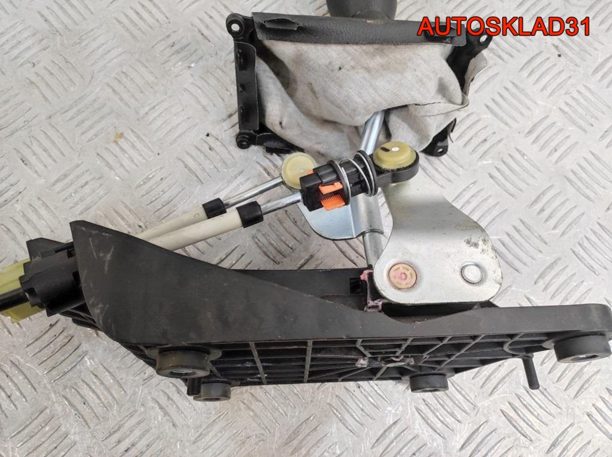 https://gcs.partsauto.market/rn-stockpro.appspot.com/thmbs/userImages/edda01b21c13eaa6671738306aa09410/part/90009ad0-0989-4f01-9199-157012645627_1741904658577.jpg