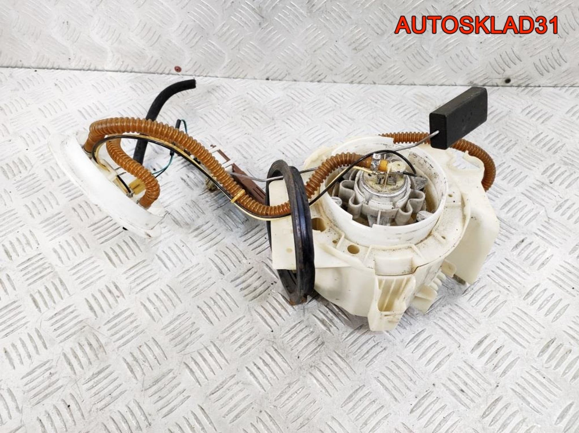 https://gcs.partsauto.market/rn-stockpro.appspot.com/thmbs/userImages/edda01b21c13eaa6671738306aa09410/part/91dbb903-118a-41a5-a397-b0050fec2fb9_1738592655656.jpg