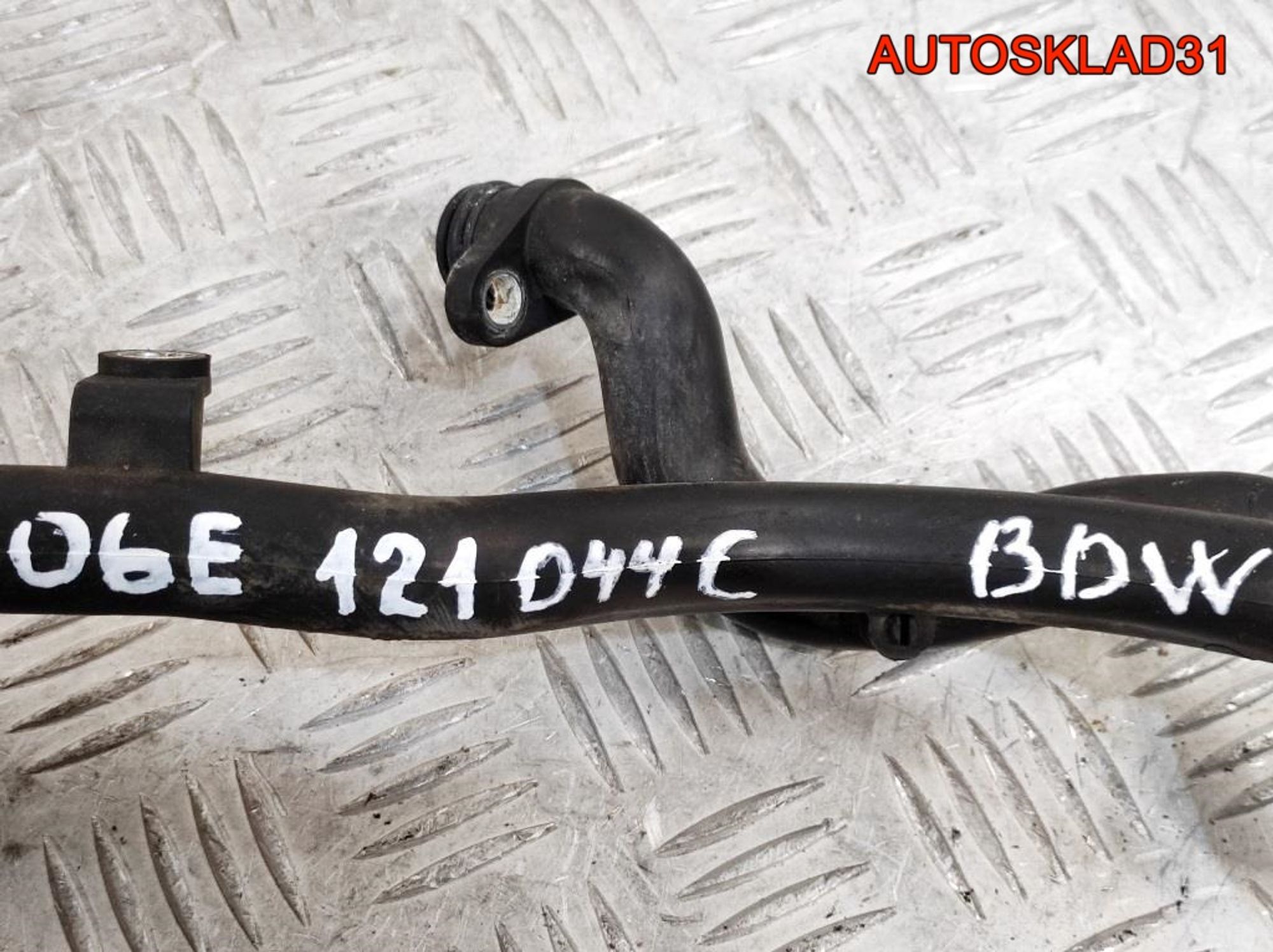 https://gcs.partsauto.market/rn-stockpro.appspot.com/thmbs/userImages/edda01b21c13eaa6671738306aa09410/part/9c72ce9a-1b8d-4131-a8db-9f3c3cfb7b76_1742798270709.jpg