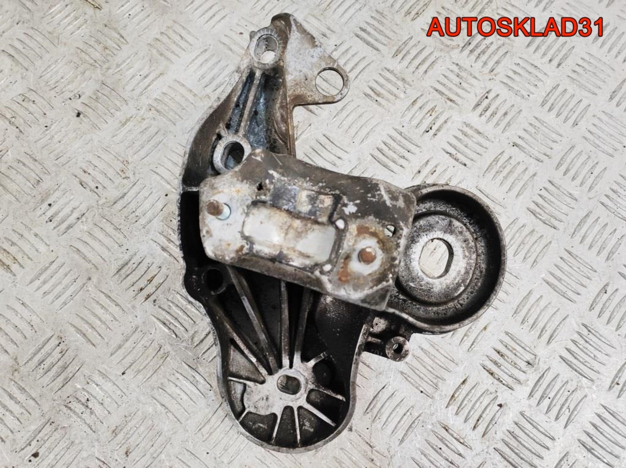 https://gcs.partsauto.market/rn-stockpro.appspot.com/thmbs/userImages/edda01b21c13eaa6671738306aa09410/part/b6a8db54-1984-4e07-92e1-54bc32d3981b_1744628459653.jpg