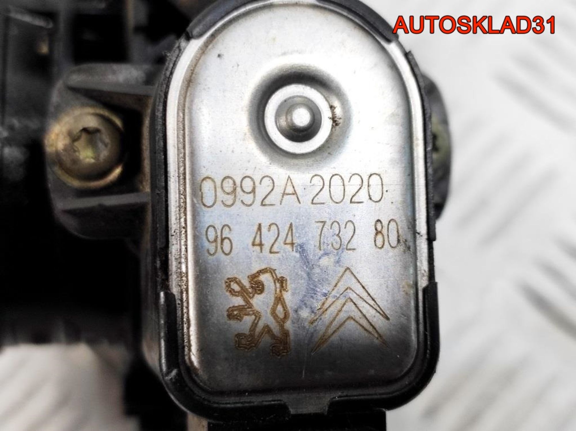 https://gcs.partsauto.market/rn-stockpro.appspot.com/thmbs/userImages/edda01b21c13eaa6671738306aa09410/part/c5385051-21d5-40e5-9d4f-106768f1ddd3_1737359832198.jpg