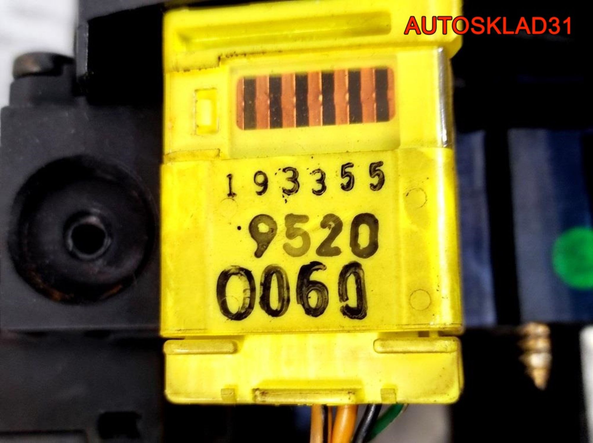https://gcs.partsauto.market/rn-stockpro.appspot.com/thmbs/userImages/edda01b21c13eaa6671738306aa09410/part/cecb9740-36ce-4d1a-978d-4e9824ef761f_1713875451646.jpg