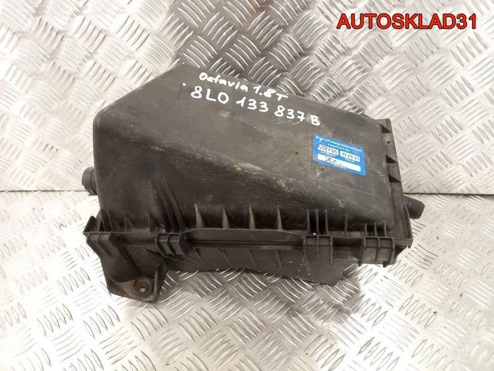 https://gcs.partsauto.market/rn-stockpro.appspot.com/thmbs/userImages/edda01b21c13eaa6671738306aa09410/part/db9697eb-0ff3-4804-a7ee-faf487f8b2b6_1738162144045.jpg