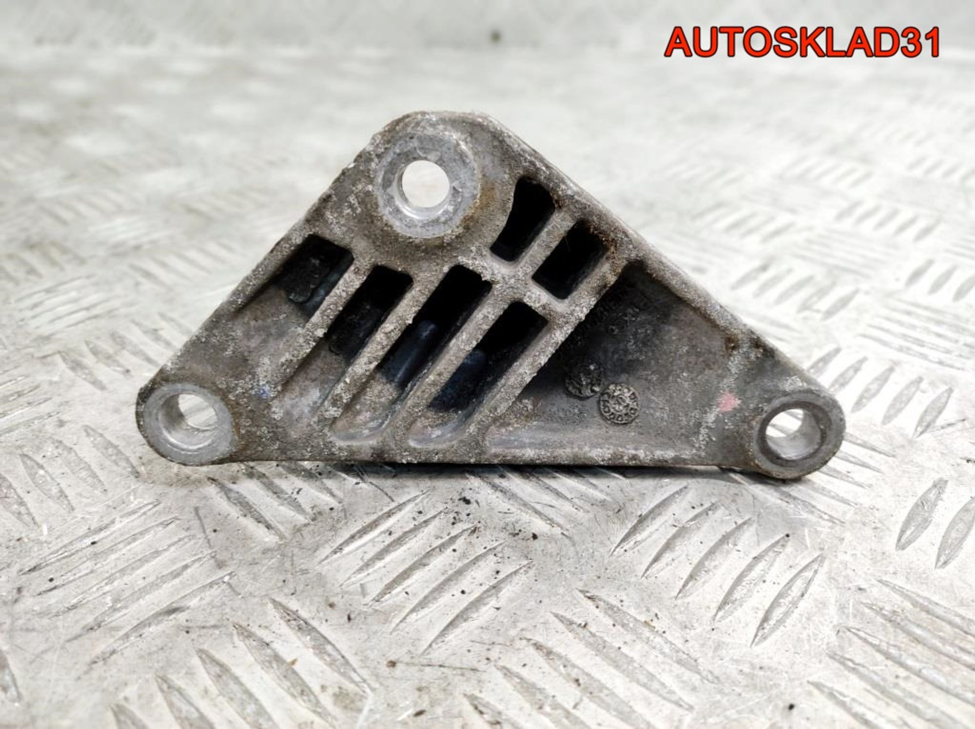 https://gcs.partsauto.market/rn-stockpro.appspot.com/thmbs/userImages/edda01b21c13eaa6671738306aa09410/part/dbc0827f-1e2b-4e93-8da5-4f132542313a_1743771410239.jpg