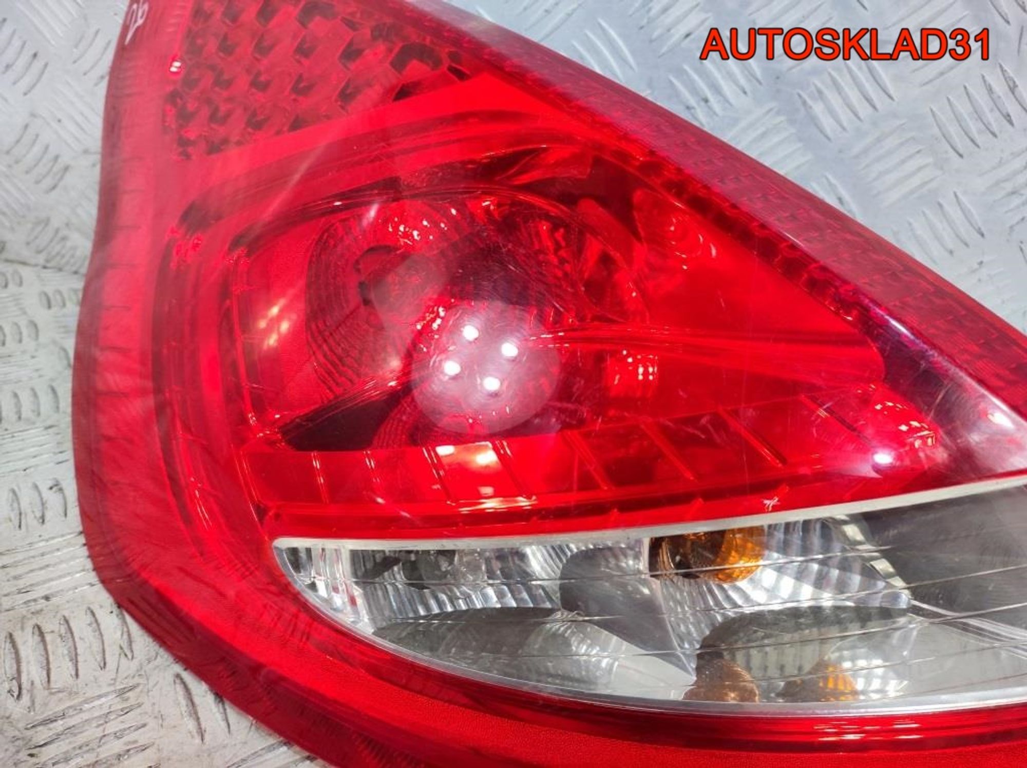 https://gcs.partsauto.market/rn-stockpro.appspot.com/thmbs/userImages/edda01b21c13eaa6671738306aa09410/part/e78bc458-79f9-4387-a148-a6b200a23aa6_1708679613708.jpg