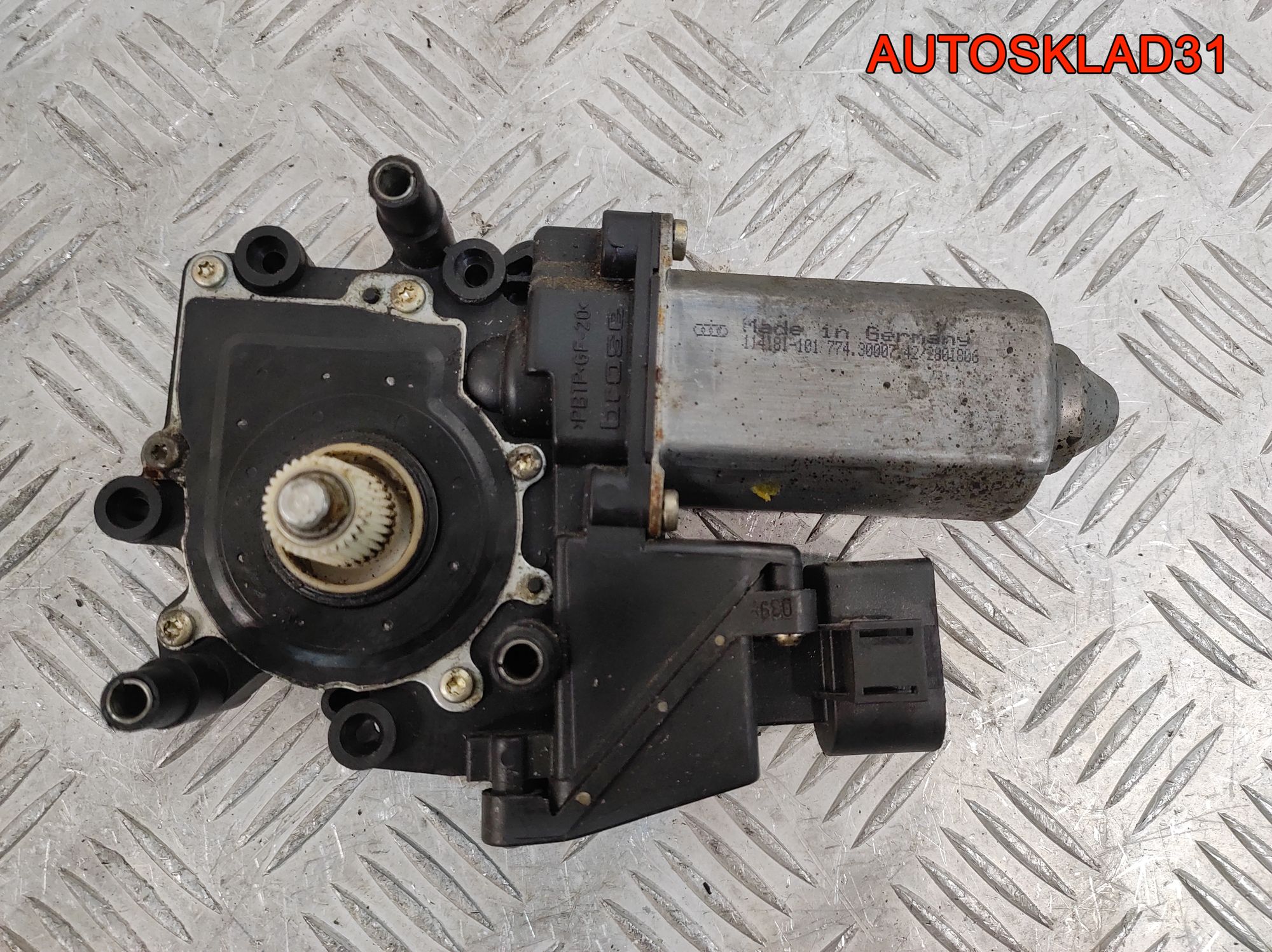 https://gcs.partsauto.market/rn-stockpro.appspot.com/thmbs/userImages/edda01b21c13eaa6671738306aa09410/part/f061d936-fe26-4aaf-839a-4faa2ebf2eaf_1742989726336.jpg