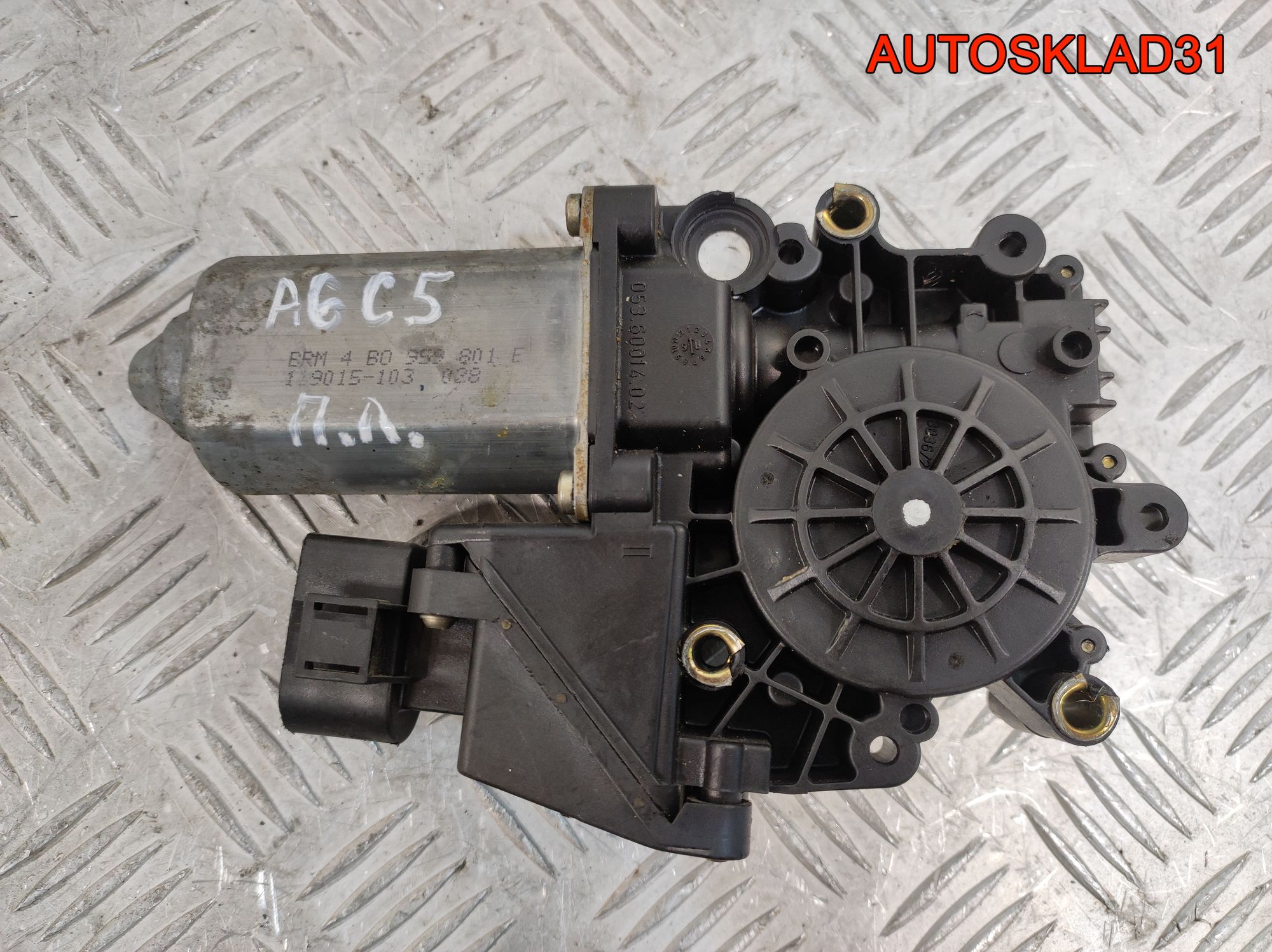 https://gcs.partsauto.market/rn-stockpro.appspot.com/thmbs/userImages/edda01b21c13eaa6671738306aa09410/part/f2a3adad-a22b-426c-84f0-8019d32f2837_1742989719206.jpg