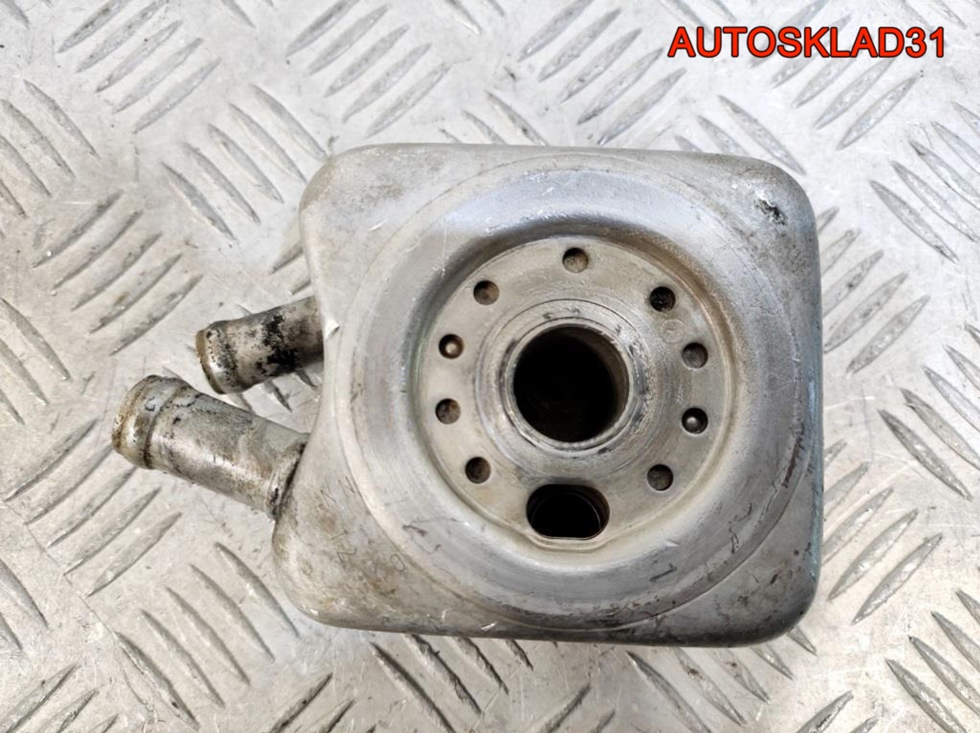 https://gcs.partsauto.market/rn-stockpro.appspot.com/thmbs/userImages/edda01b21c13eaa6671738306aa09410/part/f470fa23-f215-411a-b4f3-0d9a7b420bb1_1732112304612.jpg