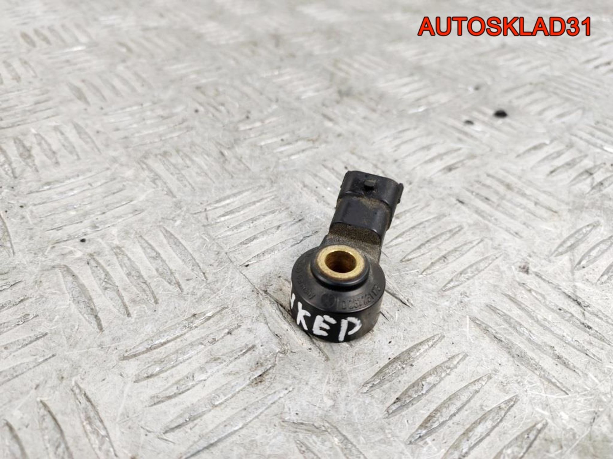https://gcs.partsauto.market/rn-stockpro.appspot.com/thmbs/userImages/edda01b21c13eaa6671738306aa09410/part/f6337766-f700-4840-a3e7-0bf9aec2e751_1744726336351.jpg
