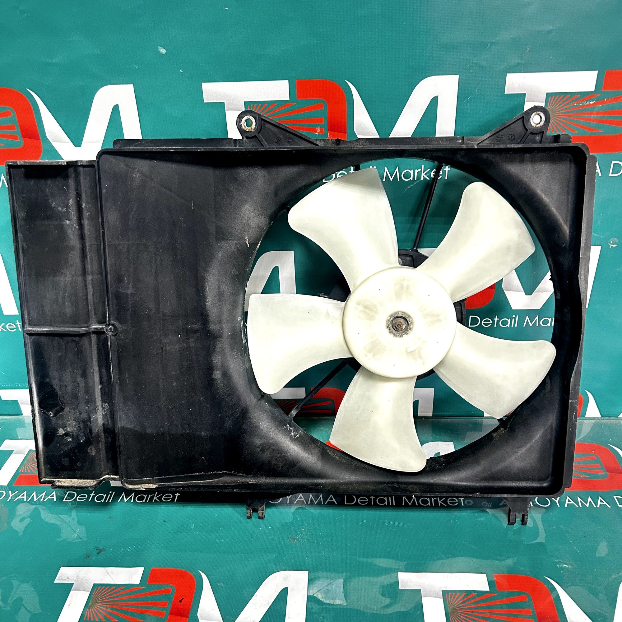 https://gcs.partsauto.market/rn-stockpro.appspot.com/thmbs/userImages/f760f11a3c45fd9951772907372c71da/part/b8097076-2416-45b2-a136-2d584ef64dc3_1748533936470.jpg