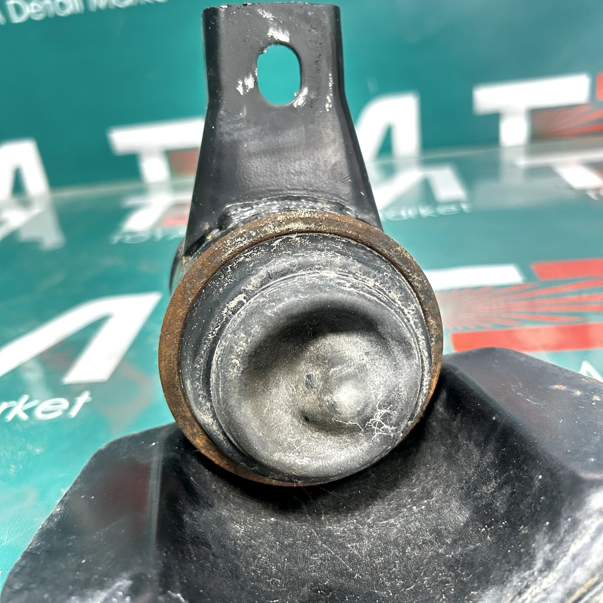 https://gcs.partsauto.market/rn-stockpro.appspot.com/thmbs/userImages/f760f11a3c45fd9951772907372c71da/part/fc4c665c-0ec8-4c3c-9a30-7c4717a3509c_1748535126195.jpg