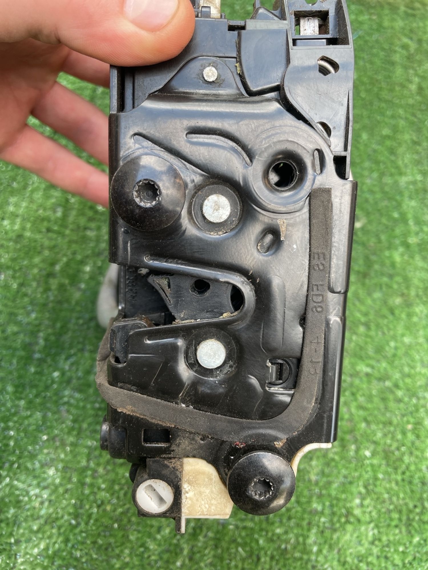 https://gcs.partsauto.market/rn-stockpro.appspot.com/thmbs/userImages/f92b14355489e3b224da6399a17e0798/part/032544fc-a463-4606-a3bc-33281dfef0ab_1747465887769.jpg