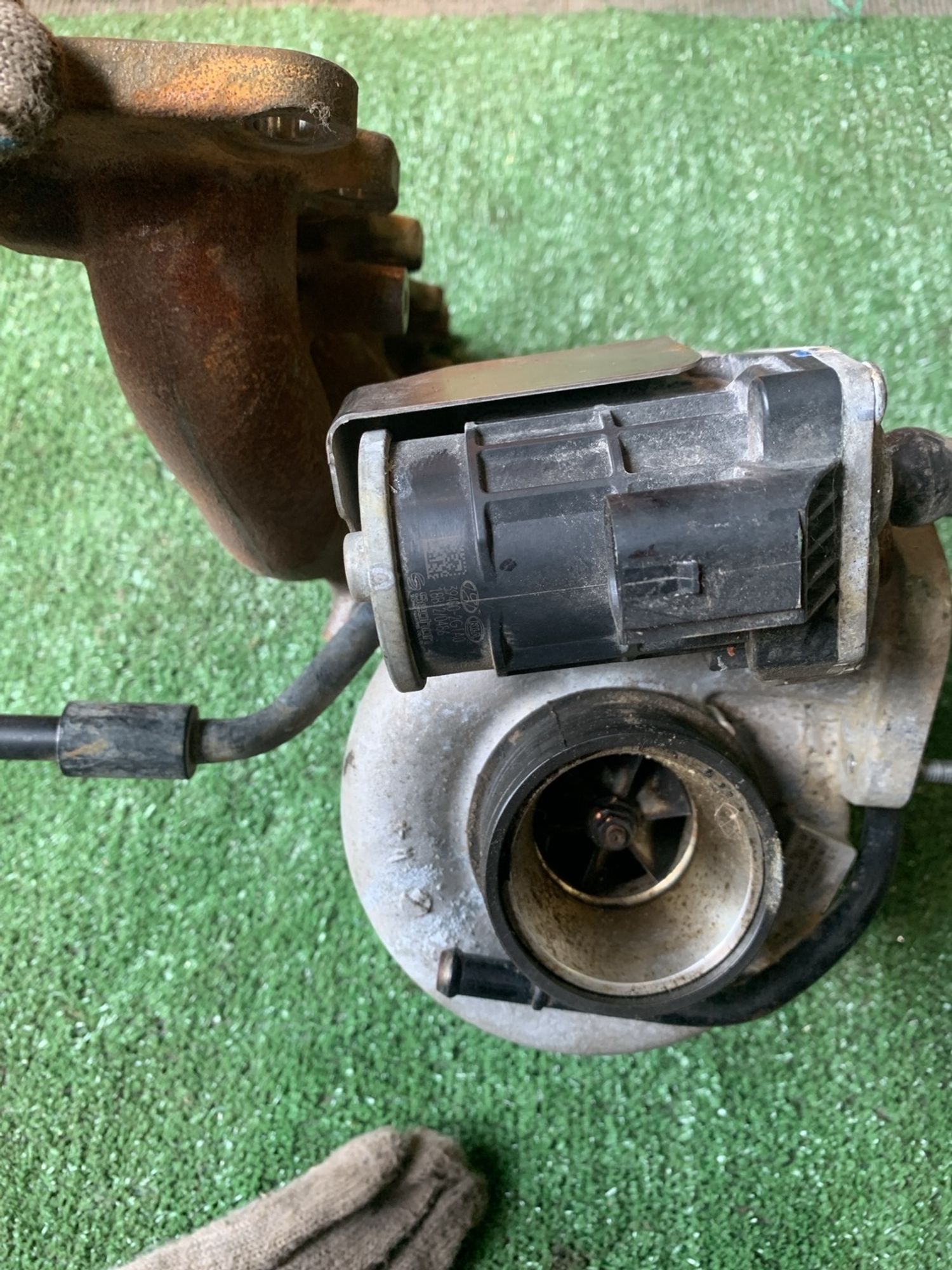https://gcs.partsauto.market/rn-stockpro.appspot.com/thmbs/userImages/f92b14355489e3b224da6399a17e0798/part/0405e53f-d701-42ec-a20c-4e55948aeb87_1748177603374.jpg