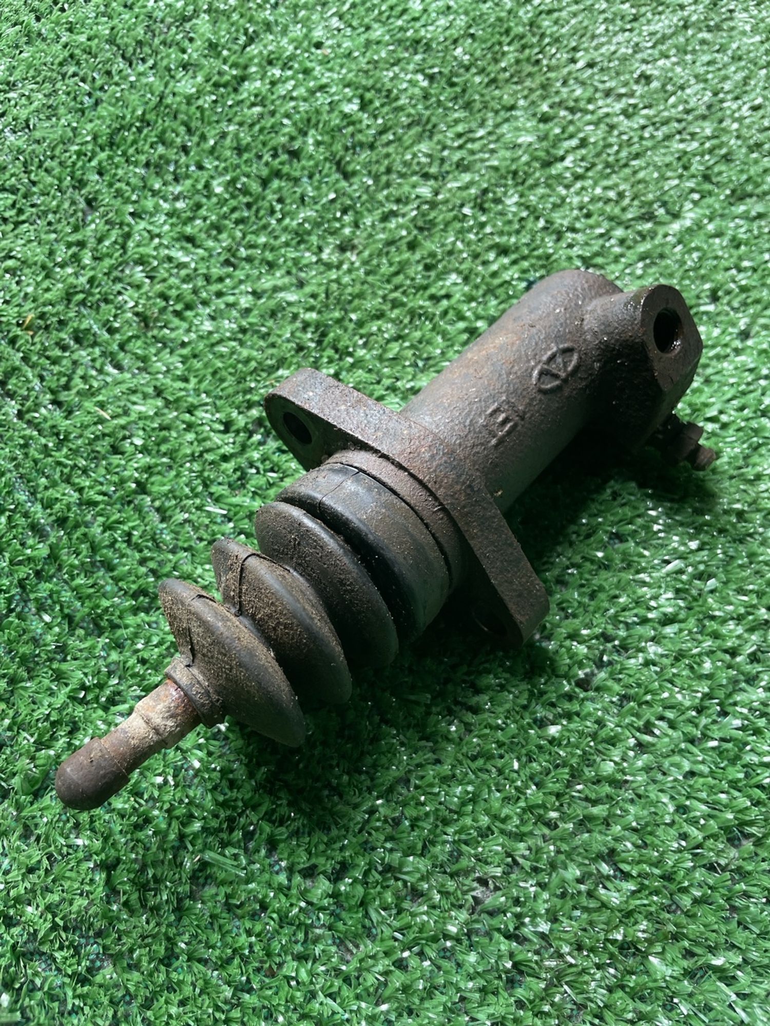 https://gcs.partsauto.market/rn-stockpro.appspot.com/thmbs/userImages/f92b14355489e3b224da6399a17e0798/part/064a7544-7317-42cf-84e2-ba4720b1885d_1746871258971.jpg