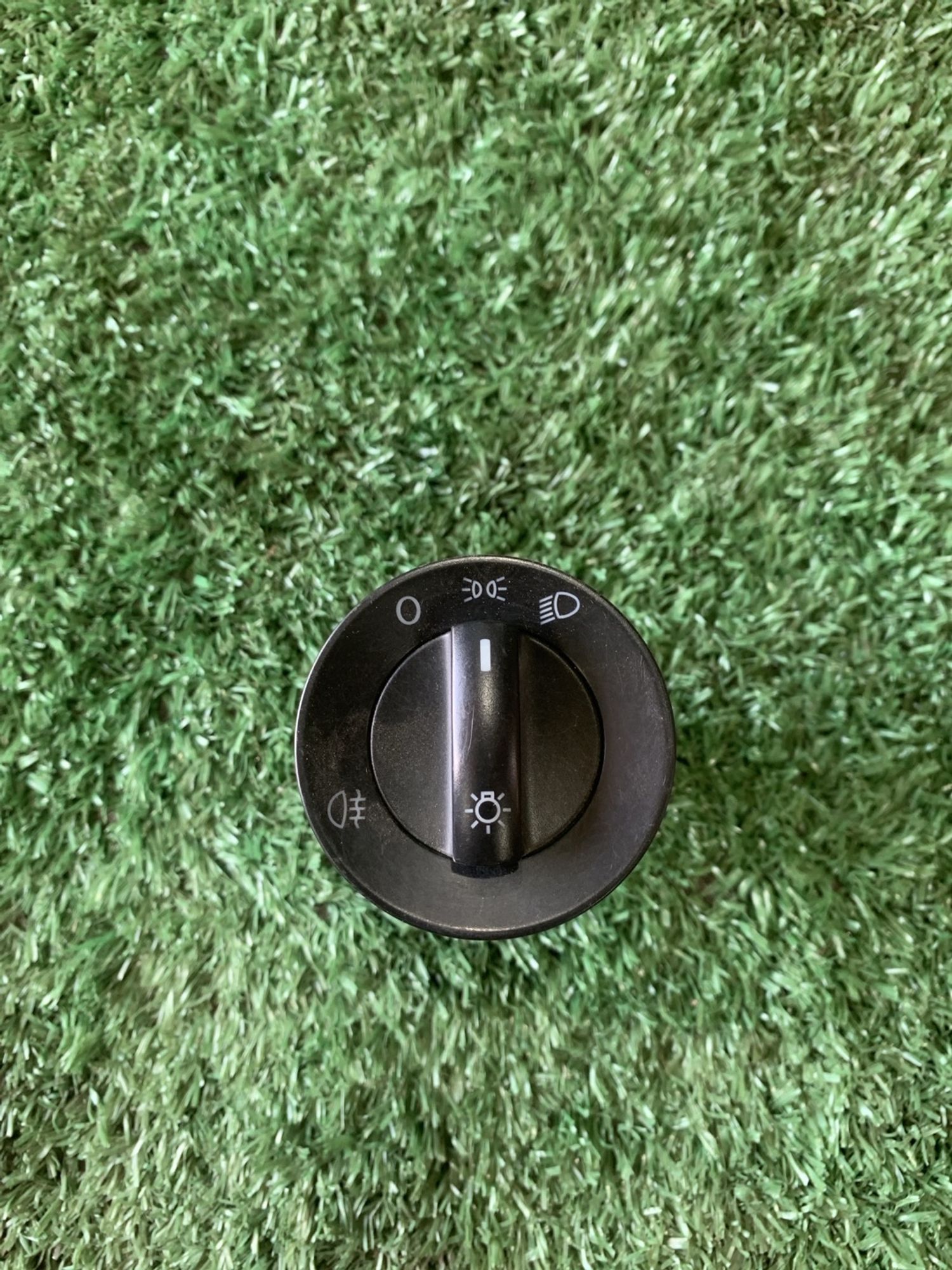 https://gcs.partsauto.market/rn-stockpro.appspot.com/thmbs/userImages/f92b14355489e3b224da6399a17e0798/part/07715ae1-da96-4485-8df4-41e885420c51_1750414818745.jpg