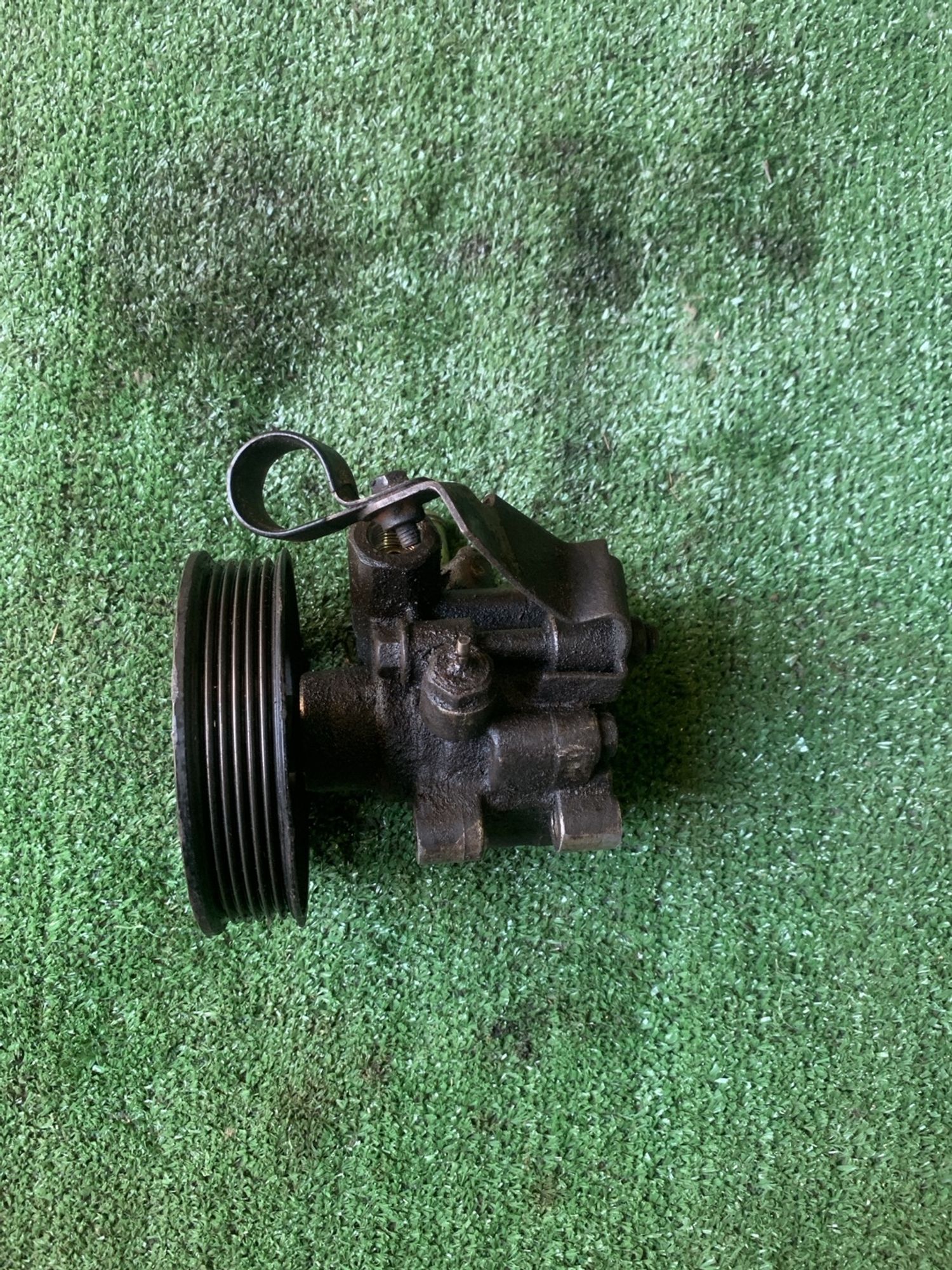 https://gcs.partsauto.market/rn-stockpro.appspot.com/thmbs/userImages/f92b14355489e3b224da6399a17e0798/part/085e7353-c6ea-42fe-8536-fbf55aab38de_1748260264269.jpg