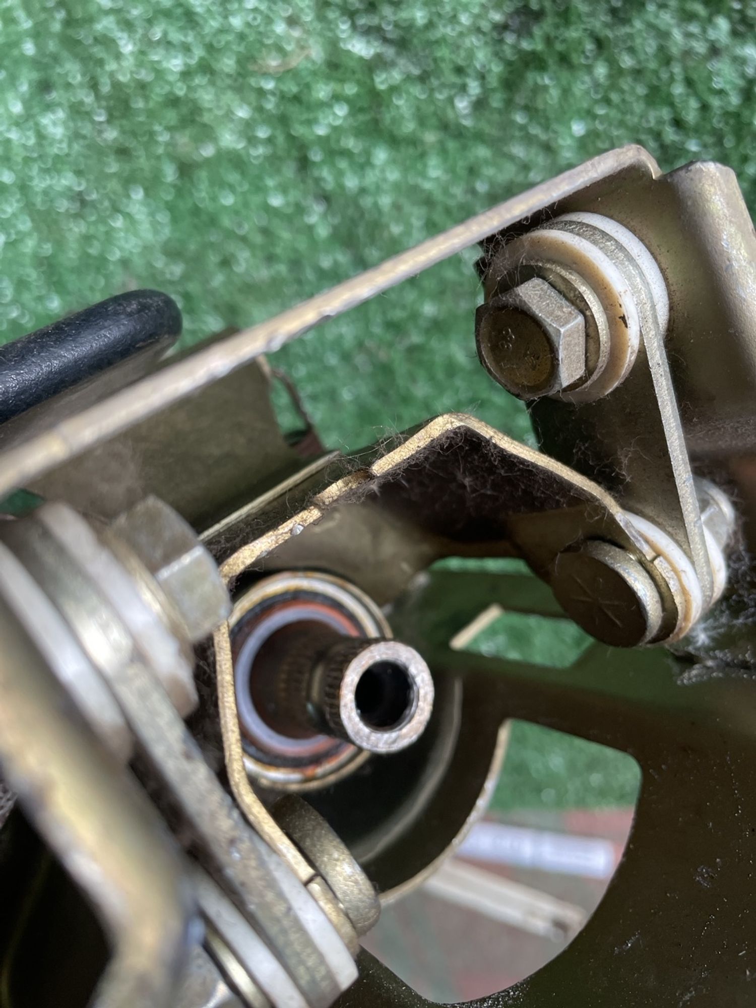 https://gcs.partsauto.market/rn-stockpro.appspot.com/thmbs/userImages/f92b14355489e3b224da6399a17e0798/part/09c6bb83-4bb4-47f4-94d2-aaf2e9c1f227_1747129864700.jpg