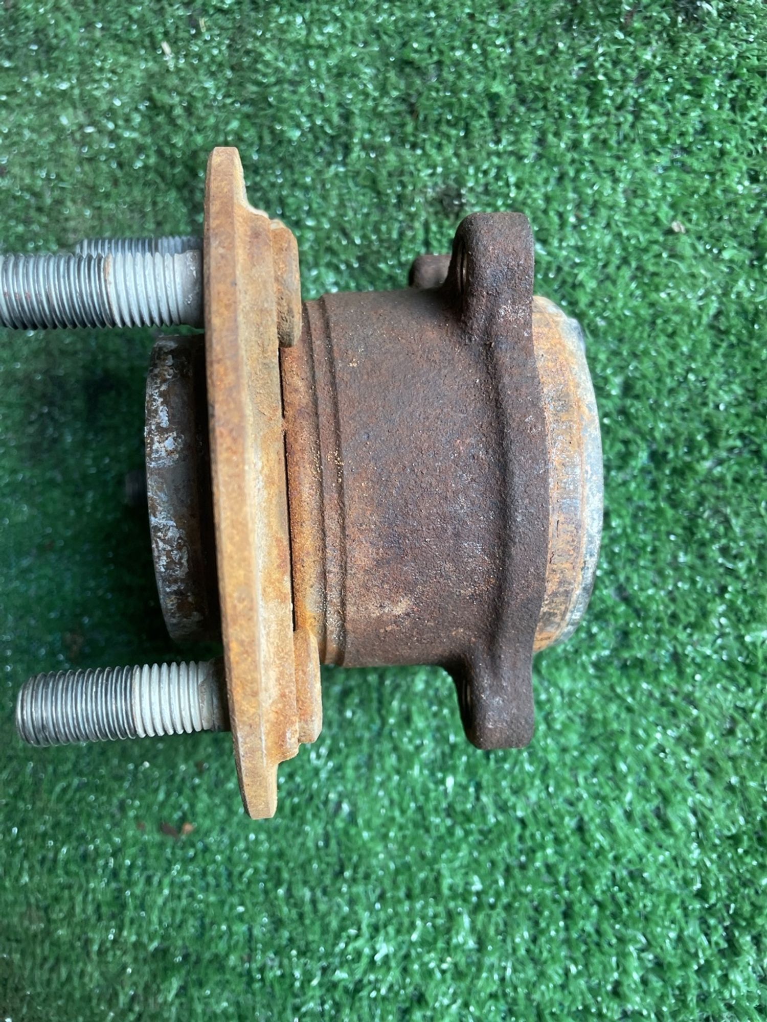 https://gcs.partsauto.market/rn-stockpro.appspot.com/thmbs/userImages/f92b14355489e3b224da6399a17e0798/part/09e525a7-bb33-470e-84ba-763c8c41208e_1746626928622.jpg