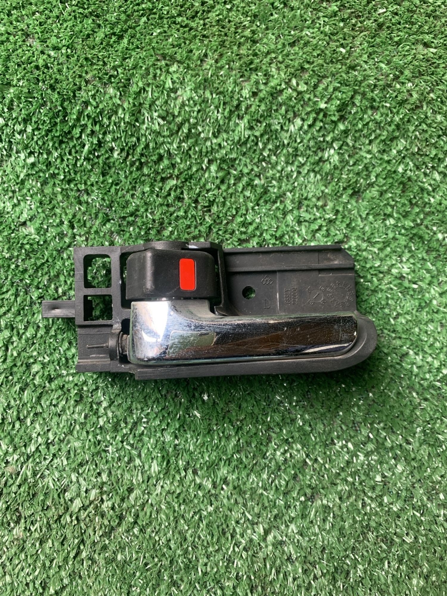 https://gcs.partsauto.market/rn-stockpro.appspot.com/thmbs/userImages/f92b14355489e3b224da6399a17e0798/part/0cbe2214-d67c-4e76-88b4-32cc867302a2_1747482393410.jpg