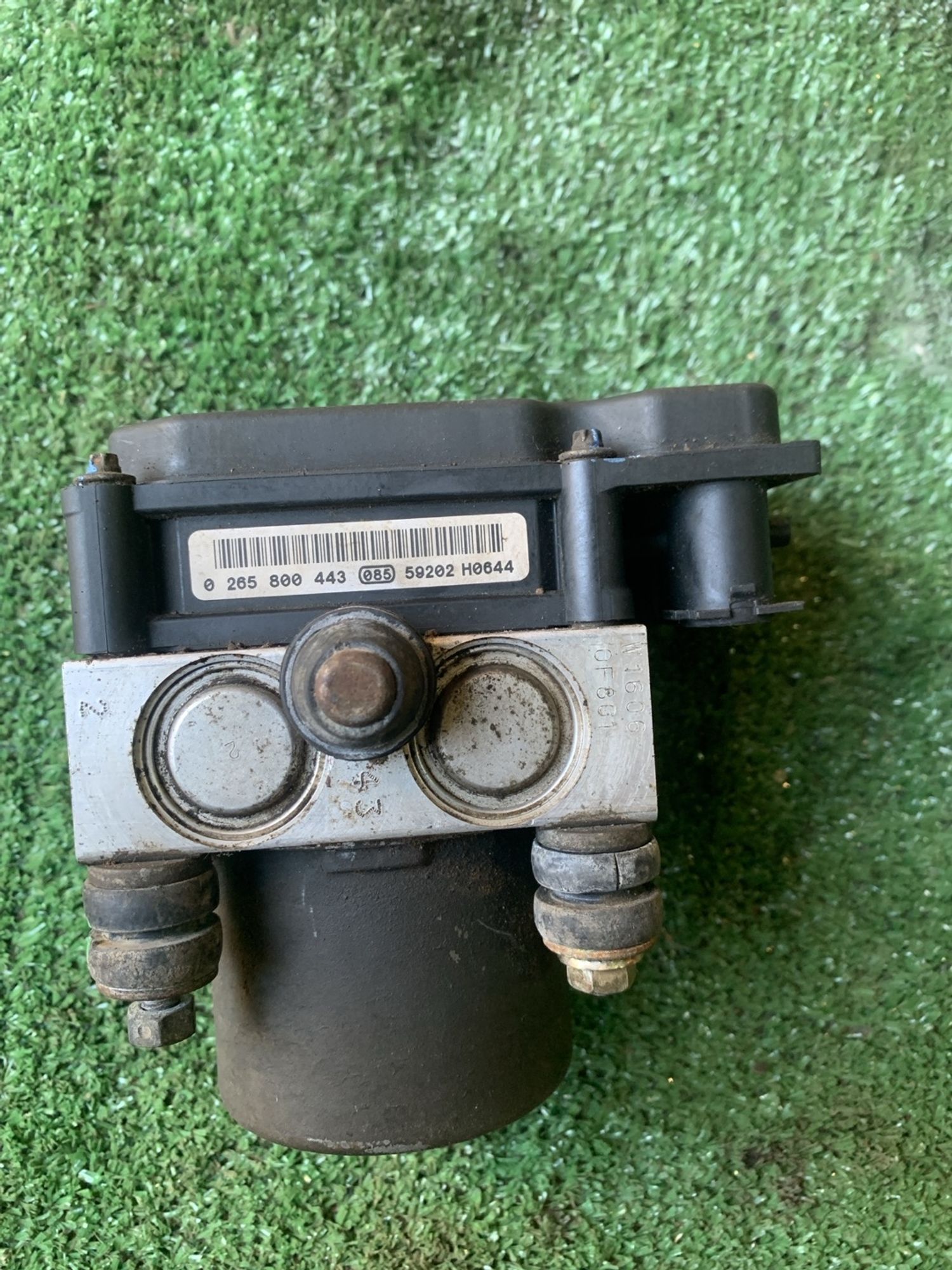 https://gcs.partsauto.market/rn-stockpro.appspot.com/thmbs/userImages/f92b14355489e3b224da6399a17e0798/part/0d68822c-6ede-483d-bd35-a3396011a14d_1748265052684.jpg