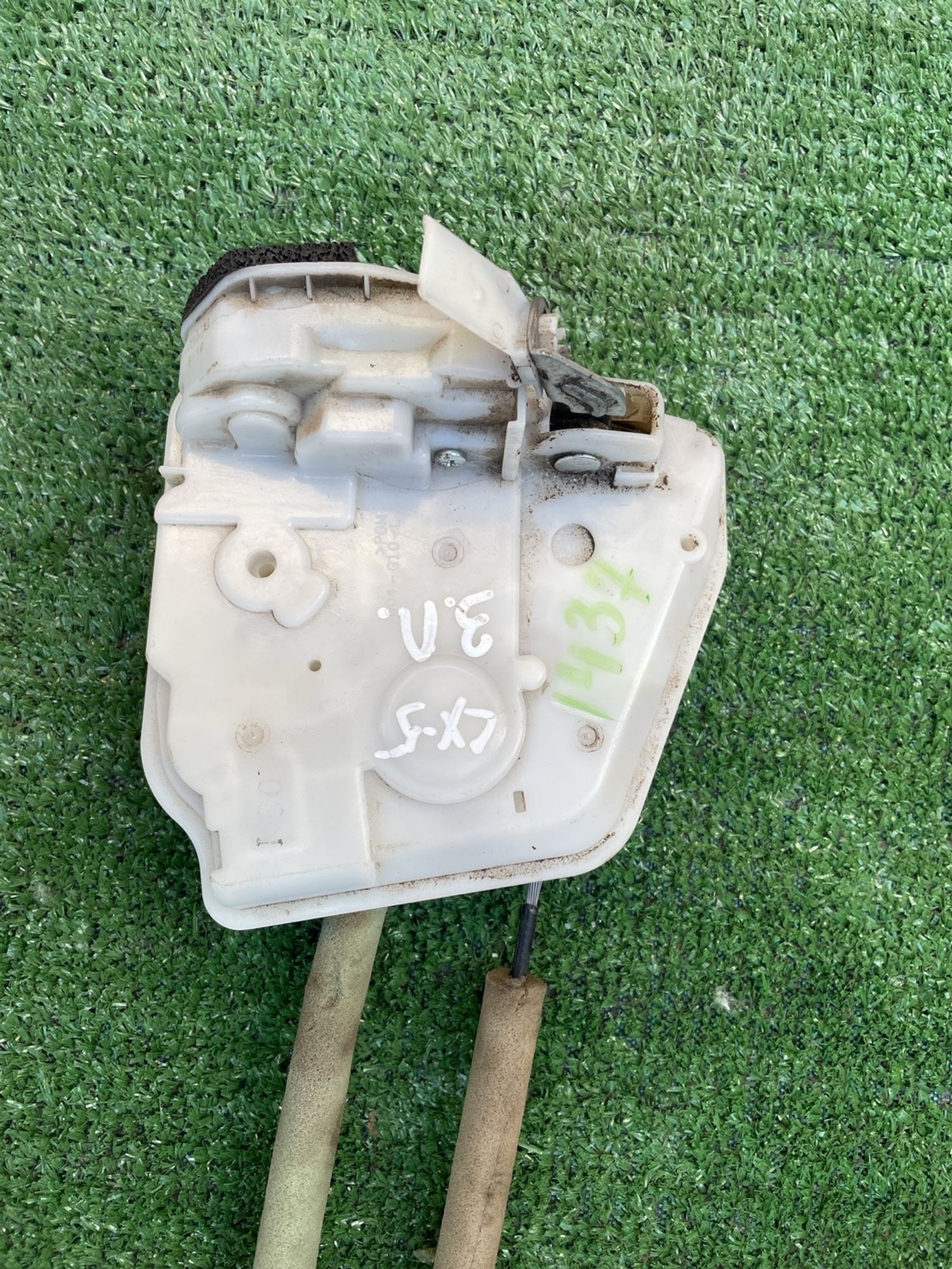https://gcs.partsauto.market/rn-stockpro.appspot.com/thmbs/userImages/f92b14355489e3b224da6399a17e0798/part/0dc90193-cb34-4e73-86f2-47c870af2be7_1747319080192.jpg