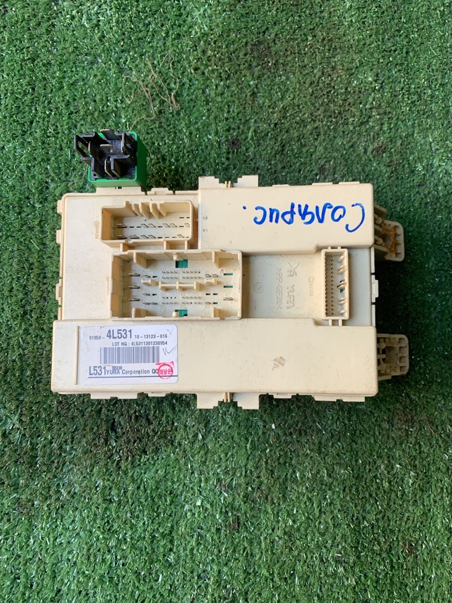 https://gcs.partsauto.market/rn-stockpro.appspot.com/thmbs/userImages/f92b14355489e3b224da6399a17e0798/part/0ddf4fdf-60c2-4a4a-8f98-7bb82edaf7eb_1748325775898.jpg