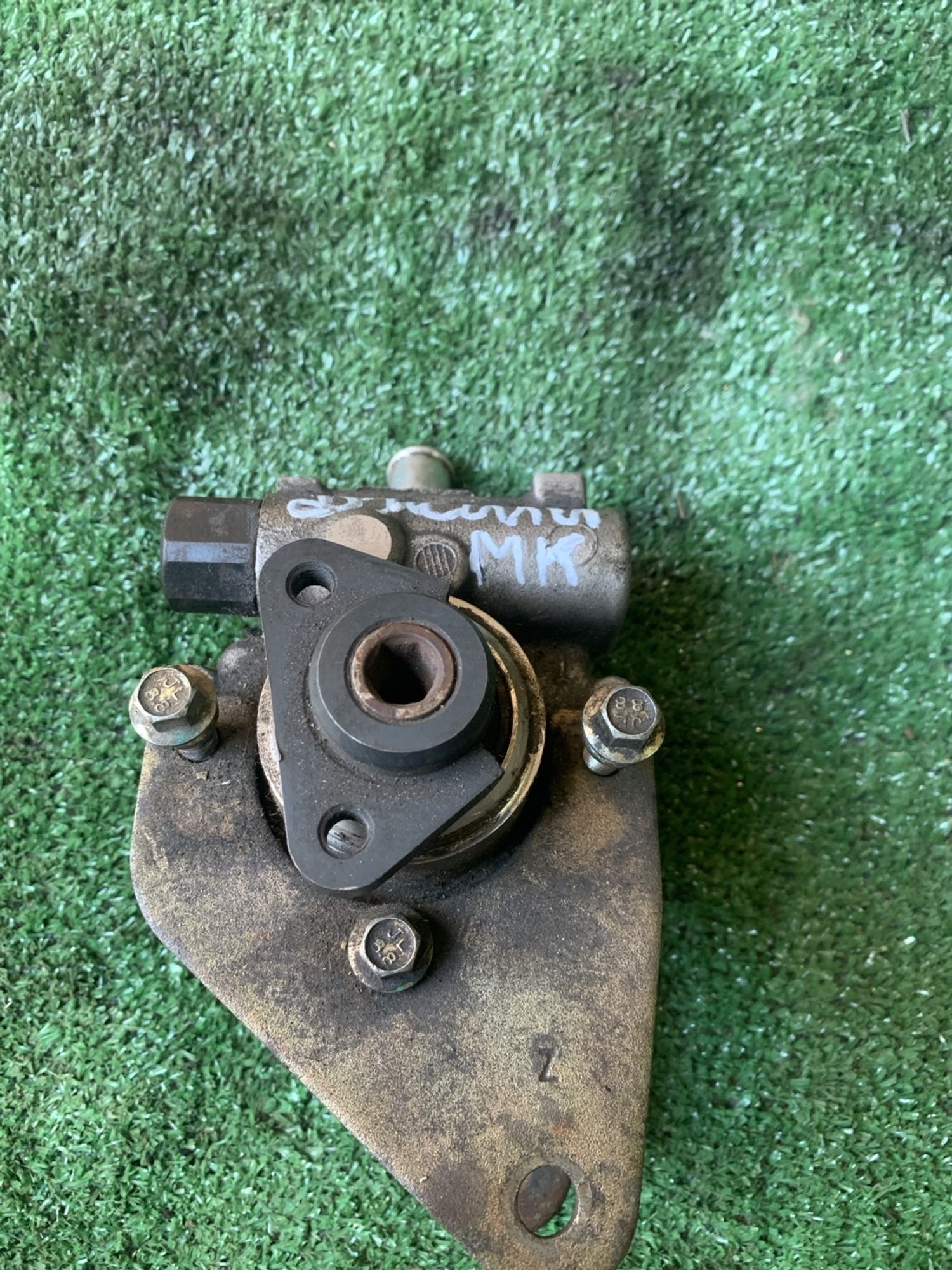 https://gcs.partsauto.market/rn-stockpro.appspot.com/thmbs/userImages/f92b14355489e3b224da6399a17e0798/part/0eeea4ca-5a44-419c-b23b-fe07db4367ef_1748262559191.jpg