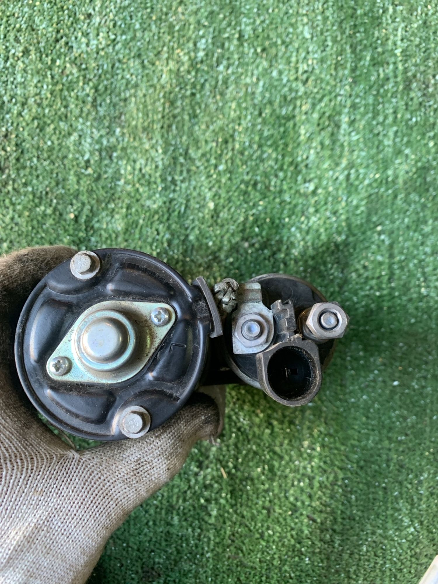https://gcs.partsauto.market/rn-stockpro.appspot.com/thmbs/userImages/f92b14355489e3b224da6399a17e0798/part/11b16720-1340-436d-b8cf-2e014bbe1d2d_1748157937297.jpg
