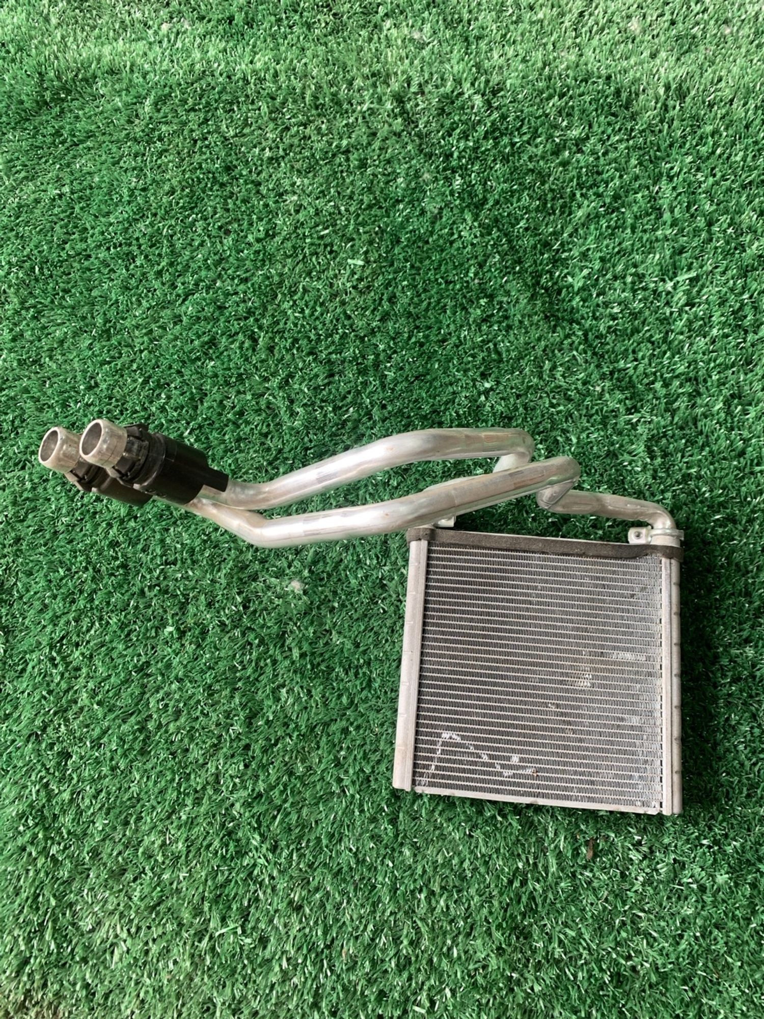 https://gcs.partsauto.market/rn-stockpro.appspot.com/thmbs/userImages/f92b14355489e3b224da6399a17e0798/part/127be39a-d96c-4d3a-9a40-b3ae3561f3b5_1748681934251.jpg