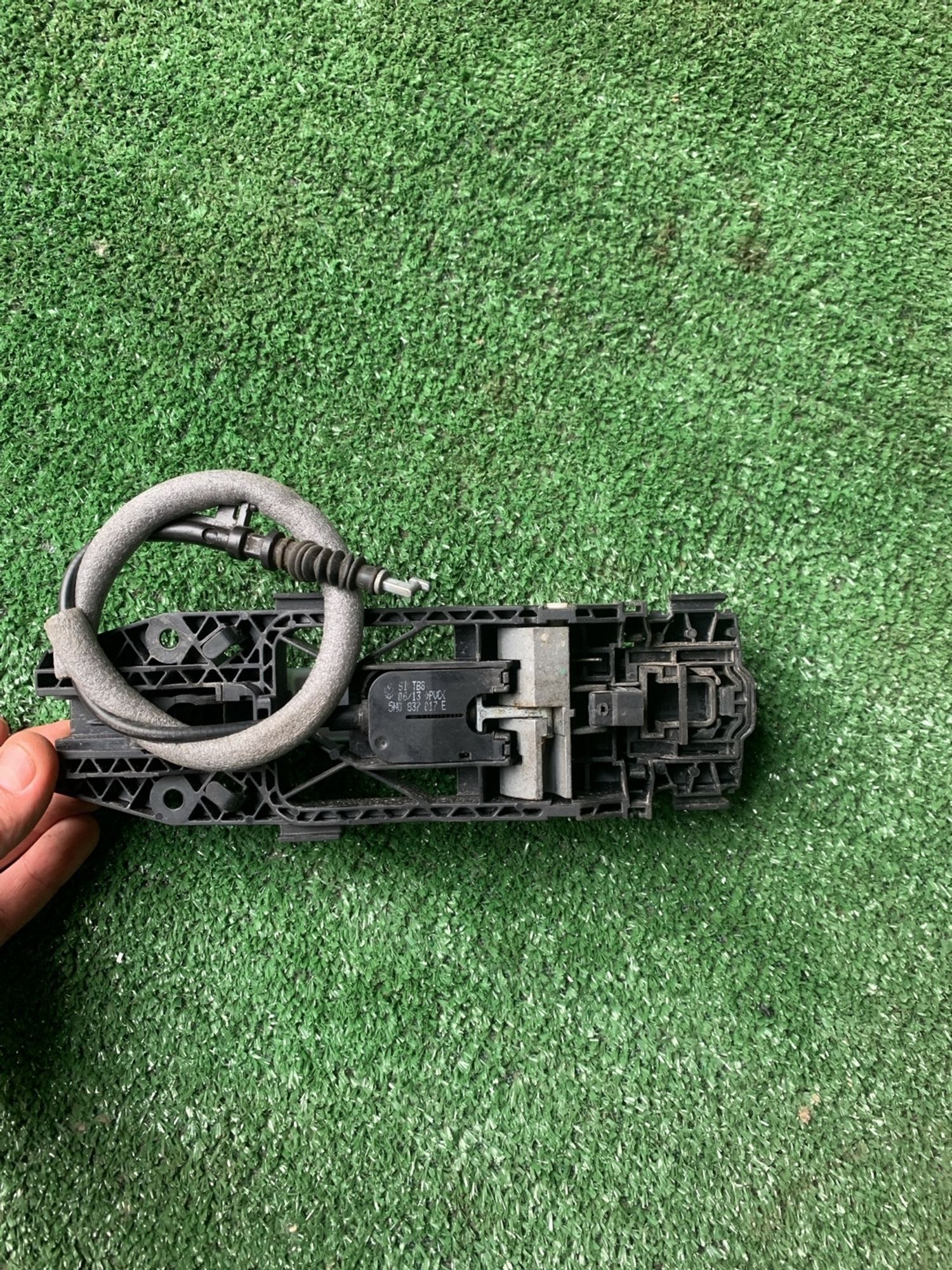 https://gcs.partsauto.market/rn-stockpro.appspot.com/thmbs/userImages/f92b14355489e3b224da6399a17e0798/part/150d7c51-0931-4f4a-80d6-10bc0dea87b7_1747489575210.jpg