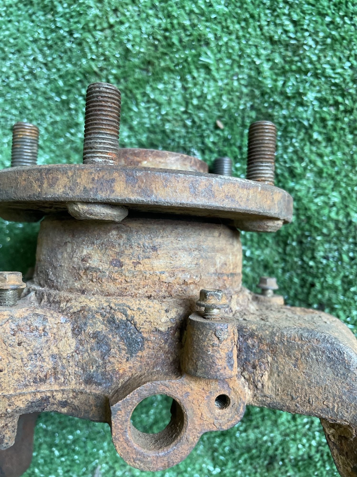 https://gcs.partsauto.market/rn-stockpro.appspot.com/thmbs/userImages/f92b14355489e3b224da6399a17e0798/part/16199419-2a39-448f-be08-6f4d9cba5503_1747049021832.jpg