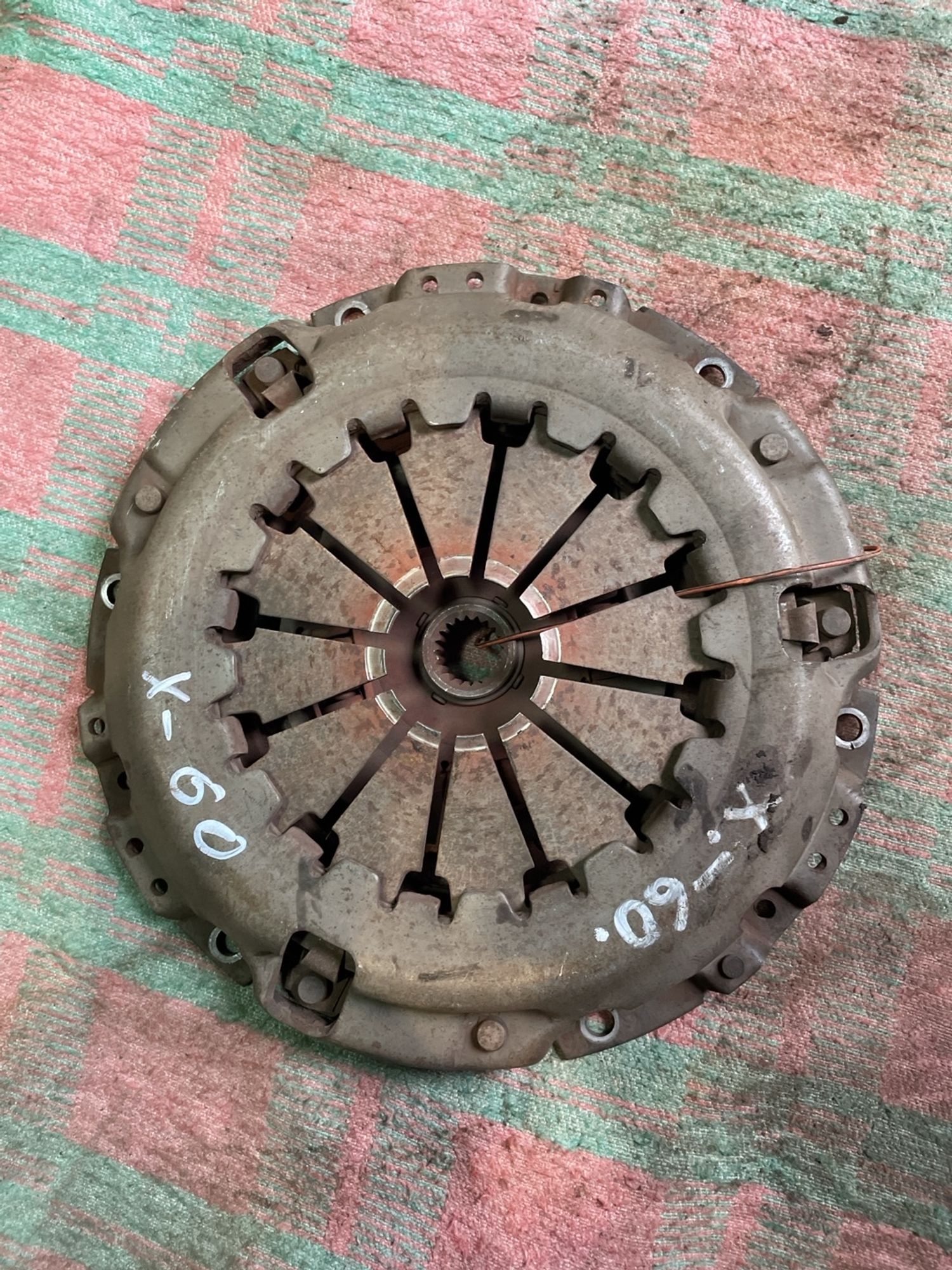 https://gcs.partsauto.market/rn-stockpro.appspot.com/thmbs/userImages/f92b14355489e3b224da6399a17e0798/part/191a0195-a5fe-4305-82b7-e0f2ab371fbb_1746183415522.jpg