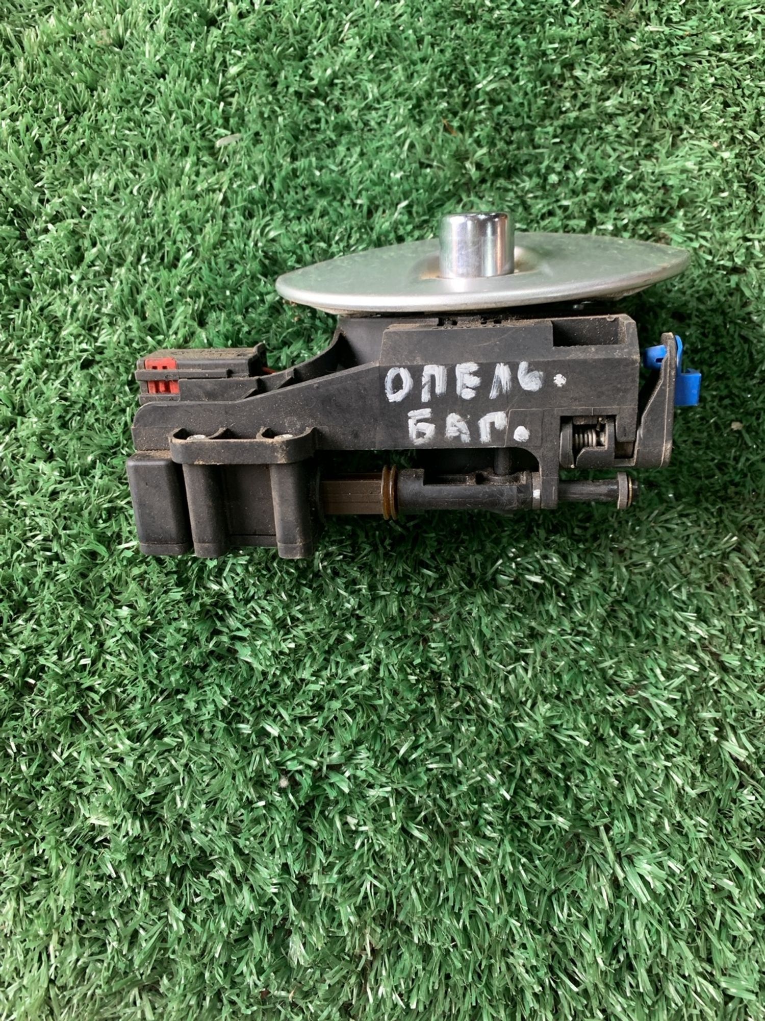 https://gcs.partsauto.market/rn-stockpro.appspot.com/thmbs/userImages/f92b14355489e3b224da6399a17e0798/part/195b844c-c596-45d1-8c15-4234c4cd804b_1750071219613.jpg
