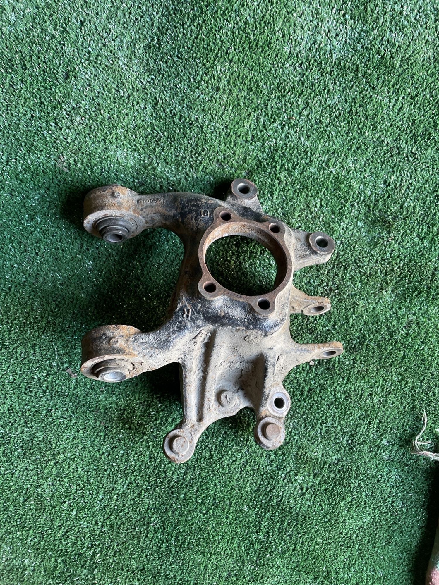 https://gcs.partsauto.market/rn-stockpro.appspot.com/thmbs/userImages/f92b14355489e3b224da6399a17e0798/part/1b2cb003-23c3-4b0f-bcaa-1238e62fba3a_1747037065804.jpg